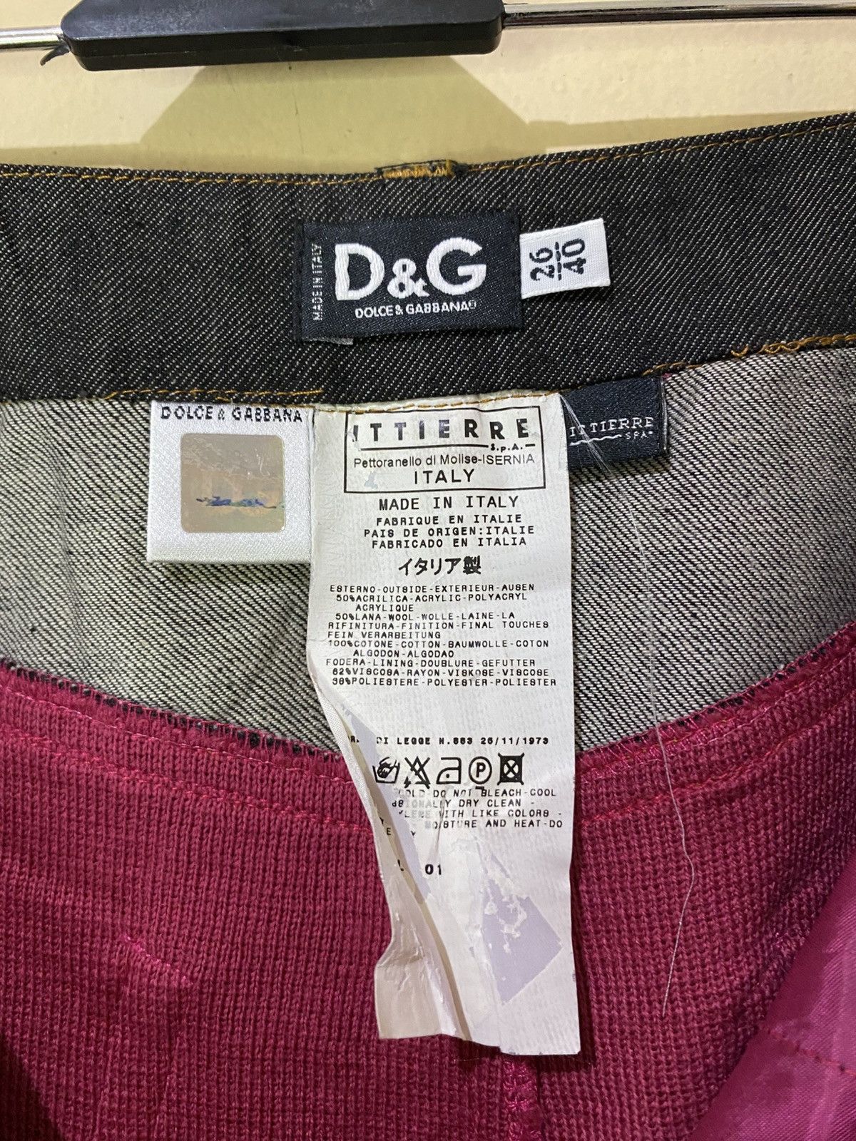 Dolce & Gabbana Dolce & Gabbana Midi Skirt Size 27" / US 4 / IT 40 - 8 Thumbnail