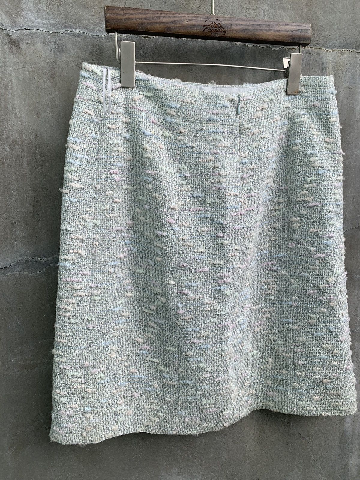 Chanel Baby Blue Sequin Tweed Skirt Size 28" / US 6 / IT 42 - 7 Thumbnail