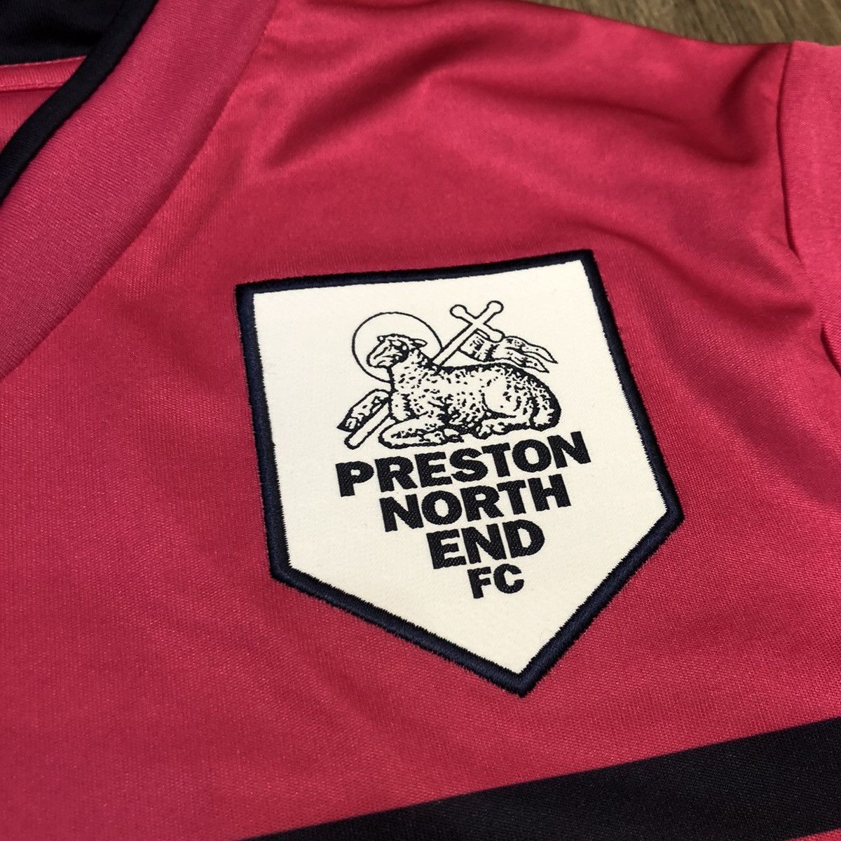 Puma Preston North End 12/13 third away shirt Size US M / EU 48-50 / 2 - 6 Thumbnail