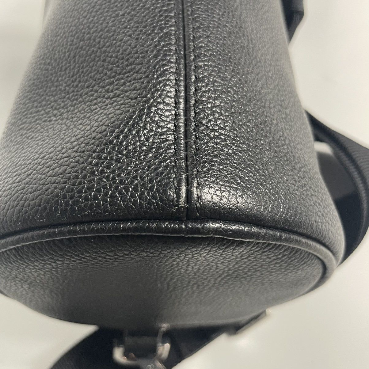 Dior Dior S/S18-20 Atelier Roller Cylindrical Crossbody leather Size ONE SIZE - 17 Thumbnail
