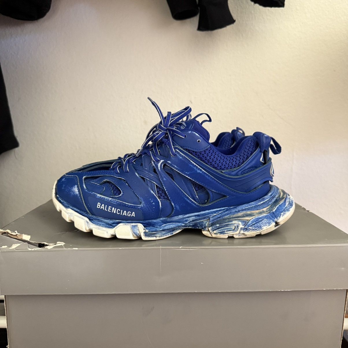 Balenciaga SOLD OUT ❌❌❌❌❌Balenciaga Track Faded Blue Size US 9 / EU 42 - 4 Thumbnail
