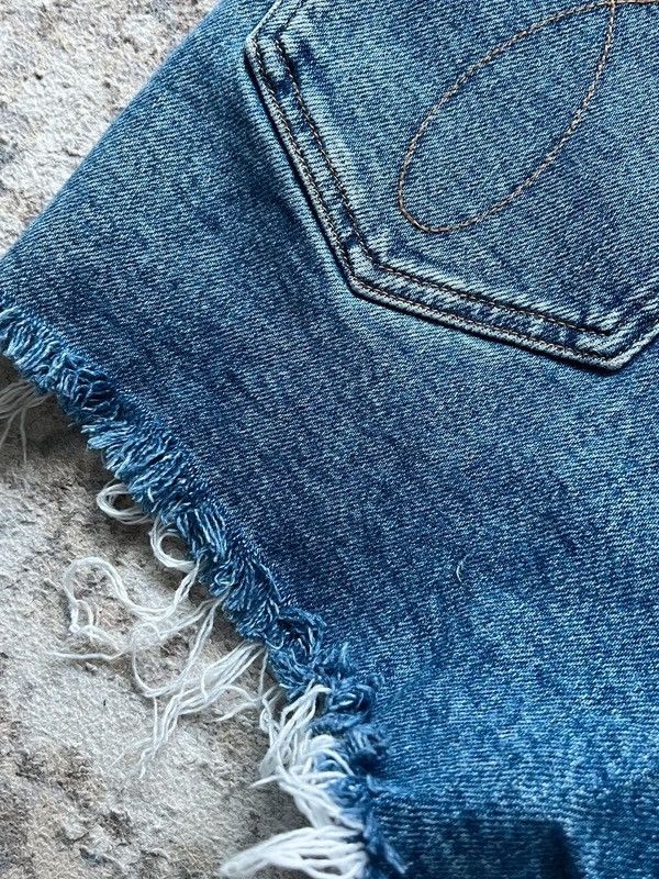 Calvin Klein Calvin Klein Sz W 24 / XS Denim Shorts Size 24" / US 00 / IT 34 - 13 Thumbnail
