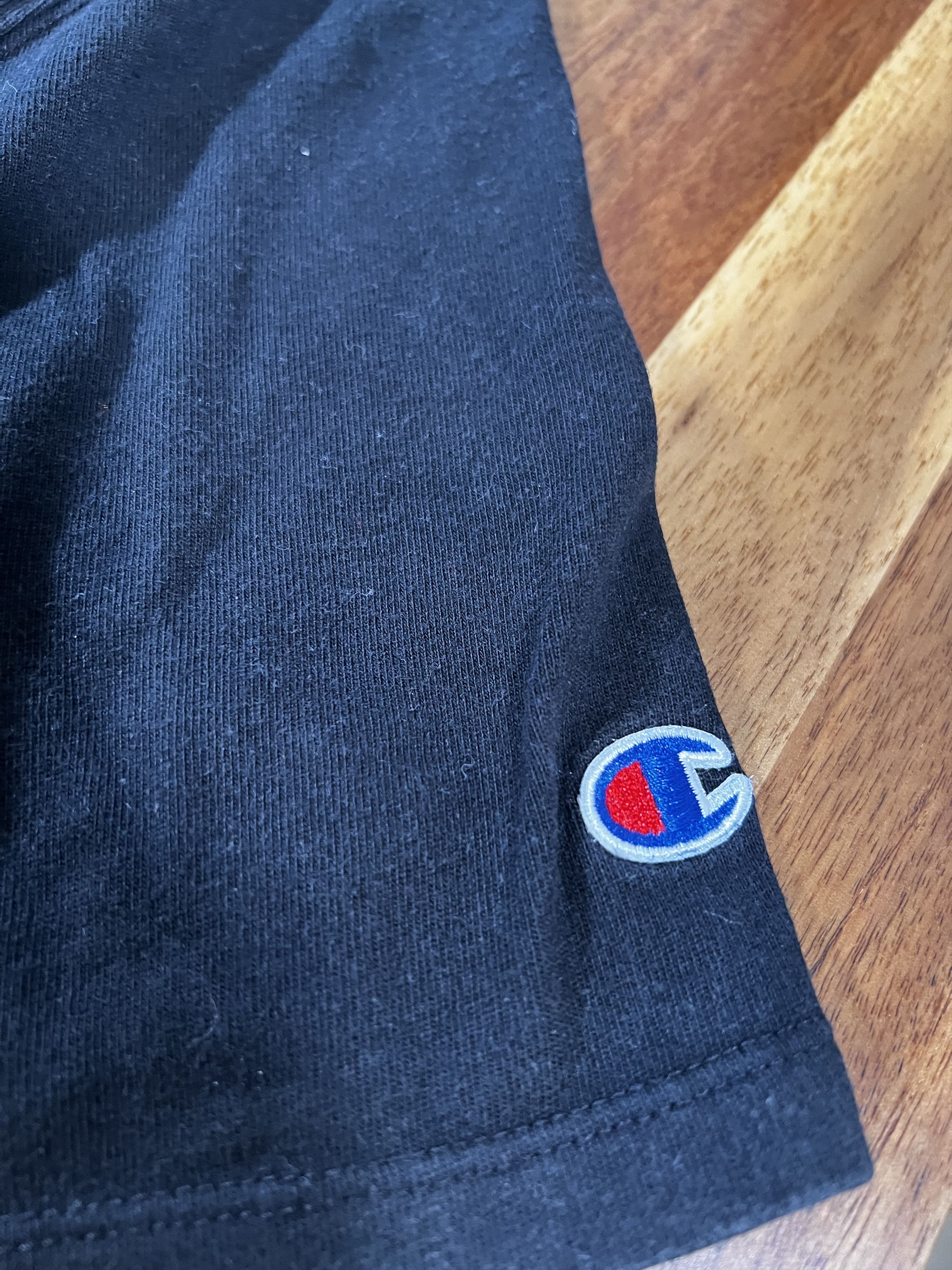 Champion Vintage Champion Shirt Men Medium Black 90s Embroidered logo Size US M / EU 48-50 / 2 - 3 Thumbnail