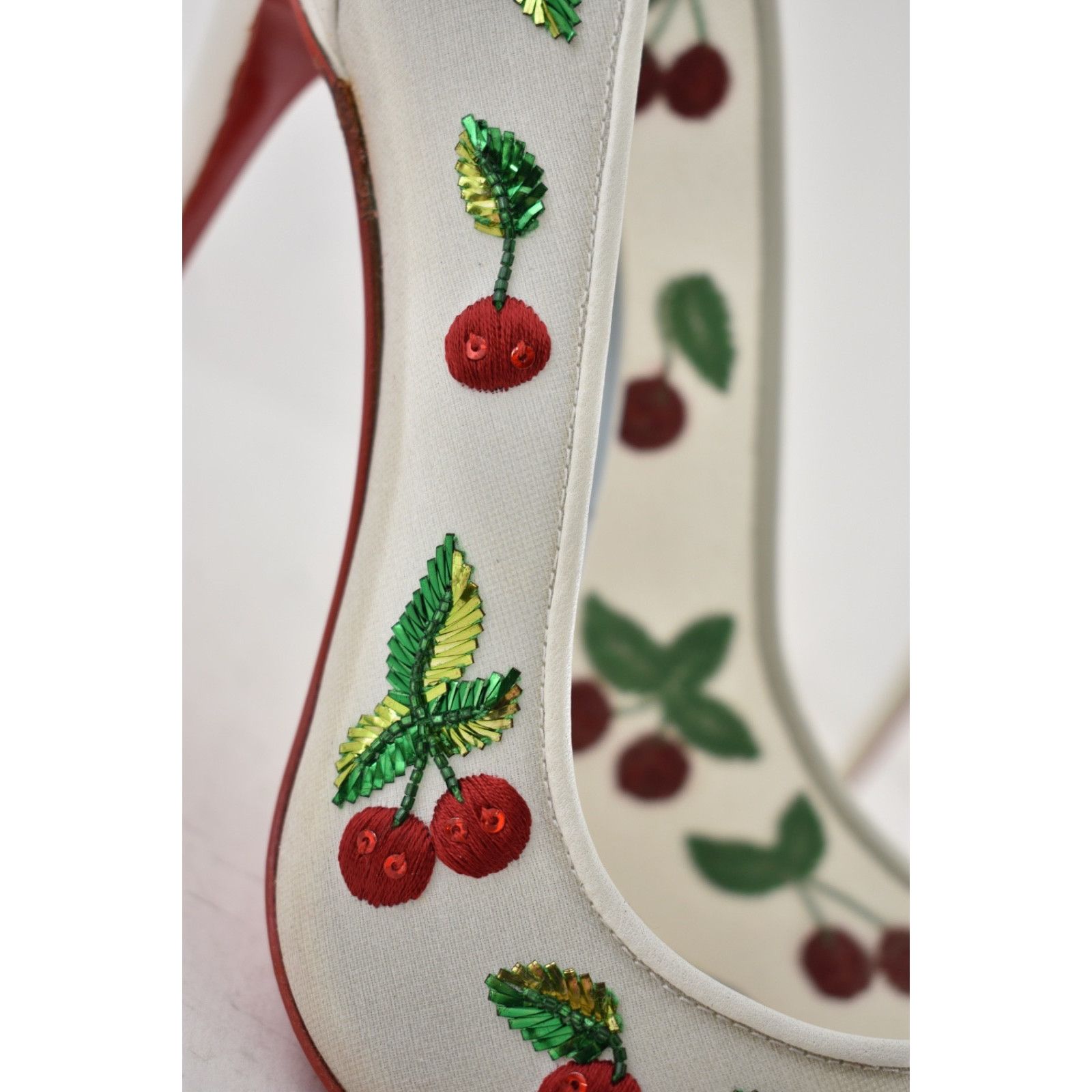 Christian Louboutin Christian Louboutin Cherrypump Latte White Organza Red 39.5 Size US 9.5 / IT 39.5 - 9 Thumbnail