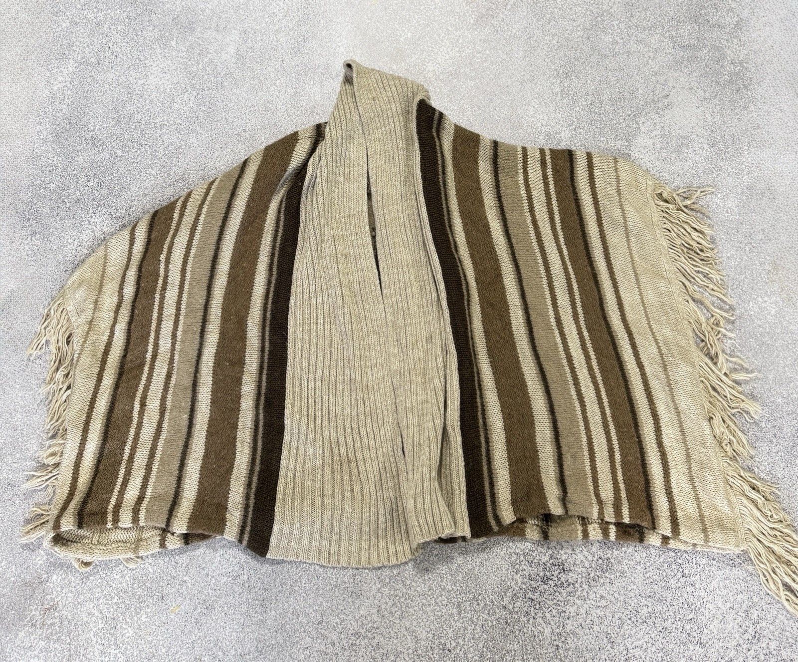 Lauren Ralph Lauren Lauren Ralph Lauren Aztec Wool Poncho Cardigan Women’s Size S / US 4 / IT 40 - 1 Thumbnail