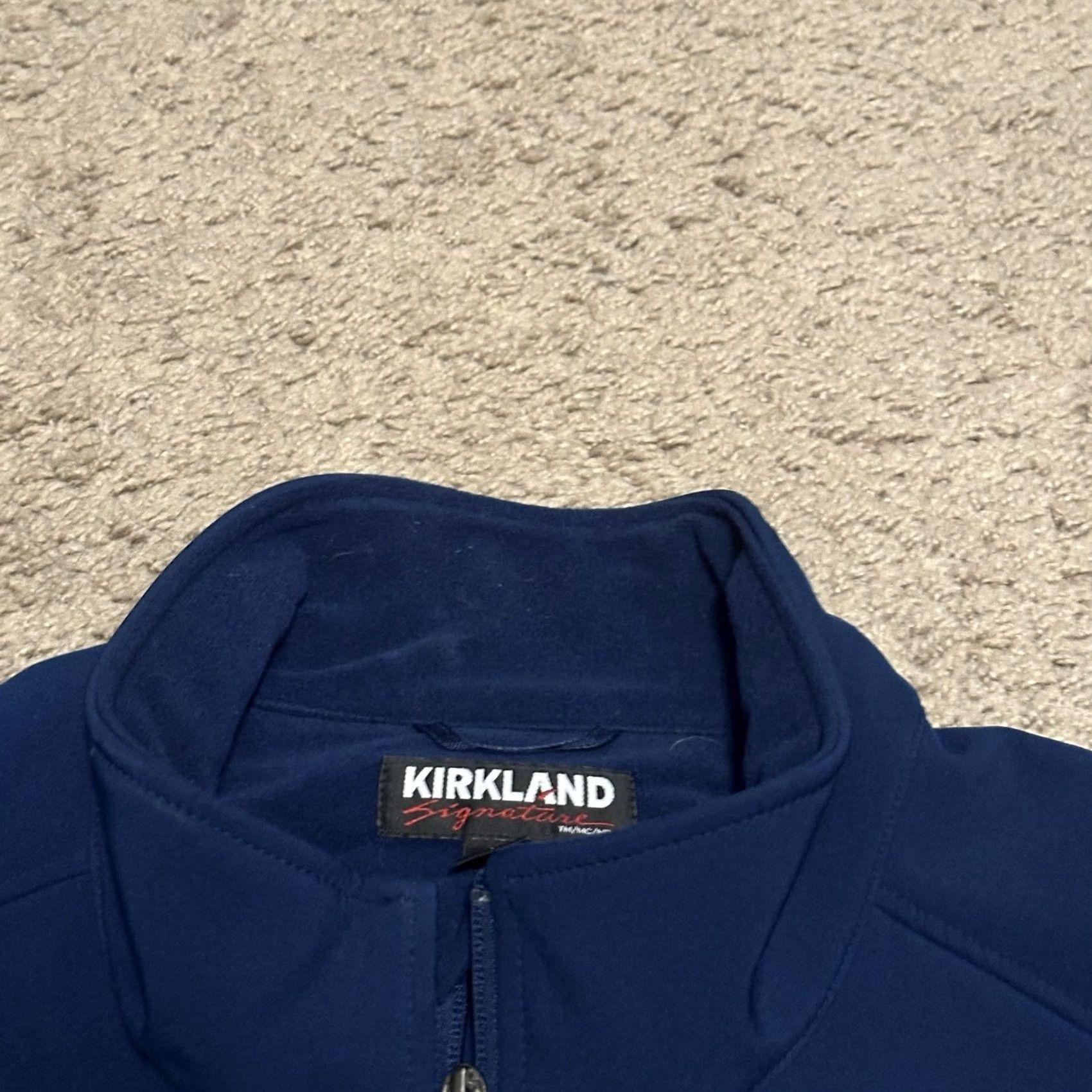 Vintage Kirkland Signature Jacket Men's L Softshell Full Zip Windbreaker Outdoor Blue Solid Zip Logo Men's Regular Fit Size US L / EU 52-54 / 3 - 2 Thumbnail