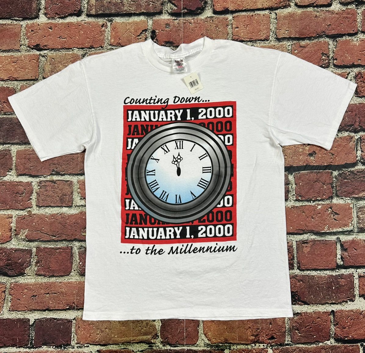 Vintage Vintage 2000 Counting Down Millennium T Shirt New Years Y2K Size US L / EU 52-54 / 3 - 1 Thumbnail