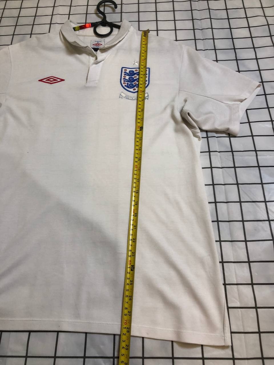 Umbro England Home football shirt 2009 - 2010 Umbro Mens Size US S / EU 44-46 / 1 - 6 Thumbnail