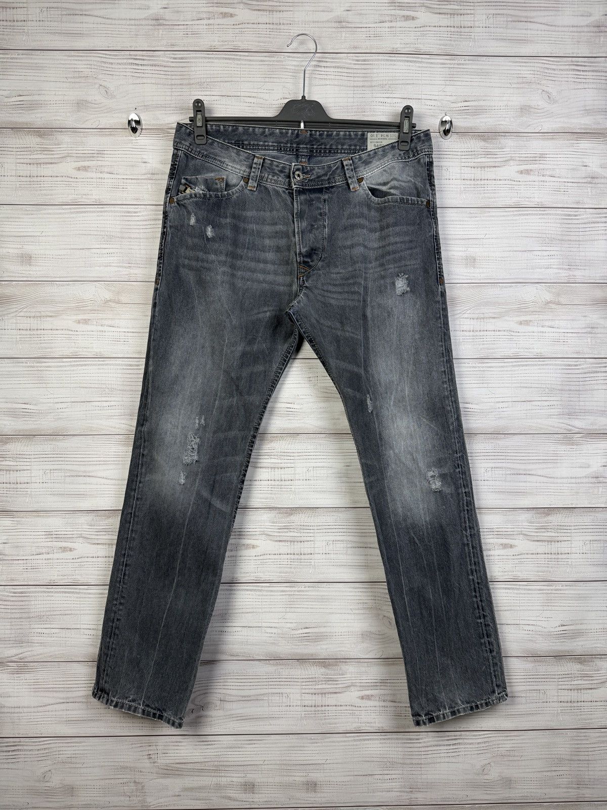 Diesel Vintage Diesel Jeans Distressed Faded Flared Wide Baggy Y2K Size US 34 / EU 50 - 1 Thumbnail