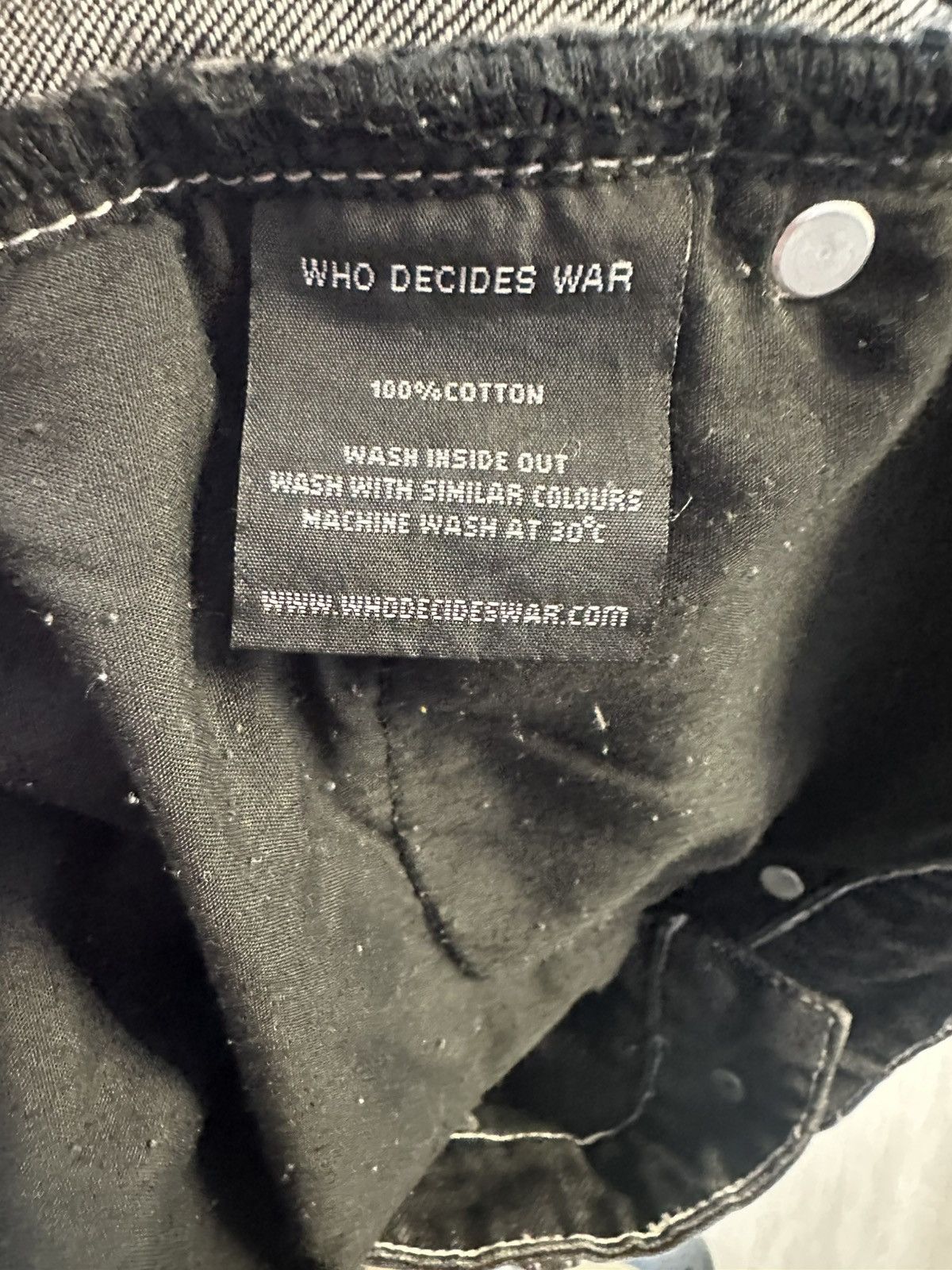 Who Decides War Who Decides War scripted Jeans Size US 30 / EU 46 - 4 Thumbnail