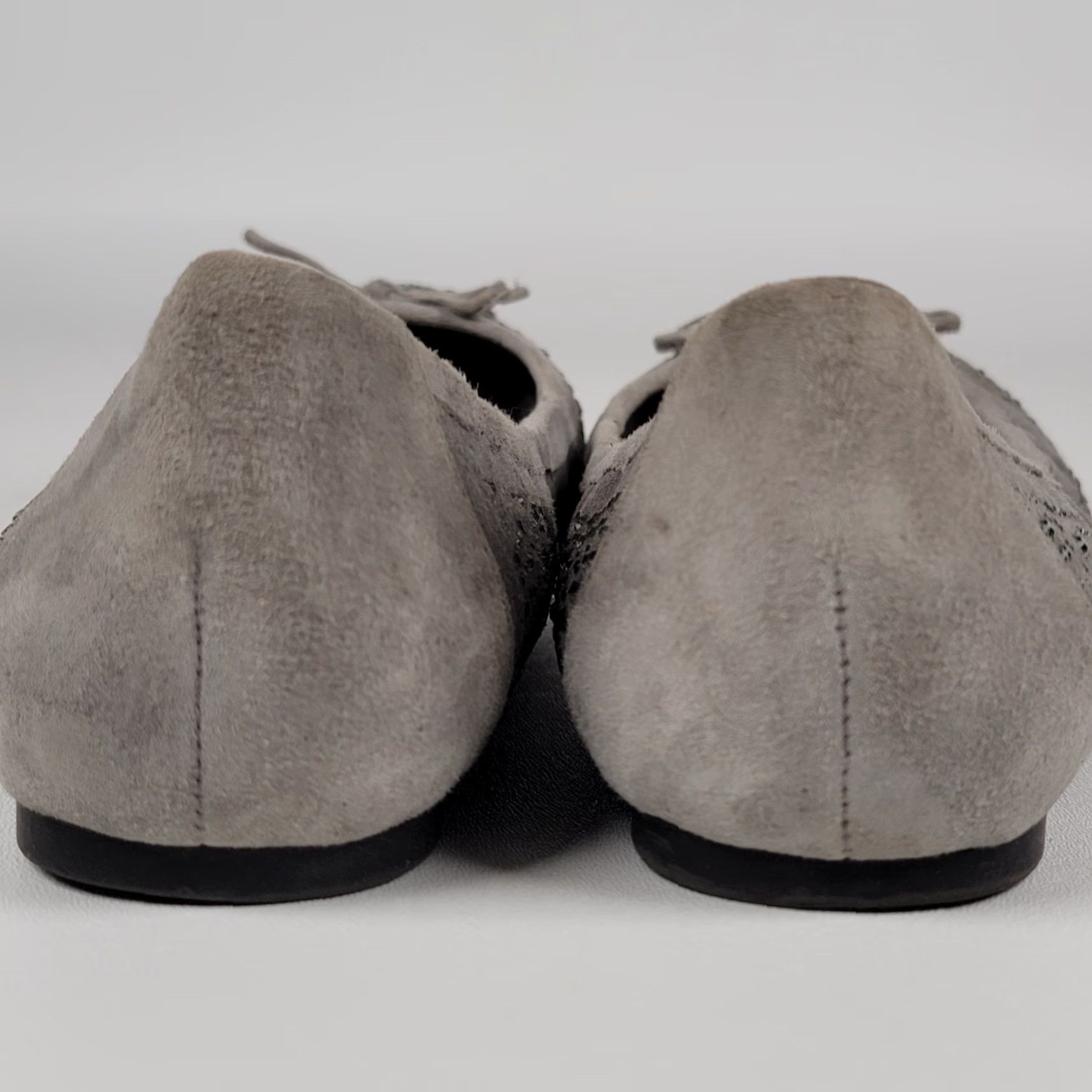 Vintage ME TOO Flat Womens Leather Silver / Gray 8.5 Shoes Women Flats Silver Leather 8.5 Womens Size 8.5 Size US 9 / IT 39 - 6 Thumbnail