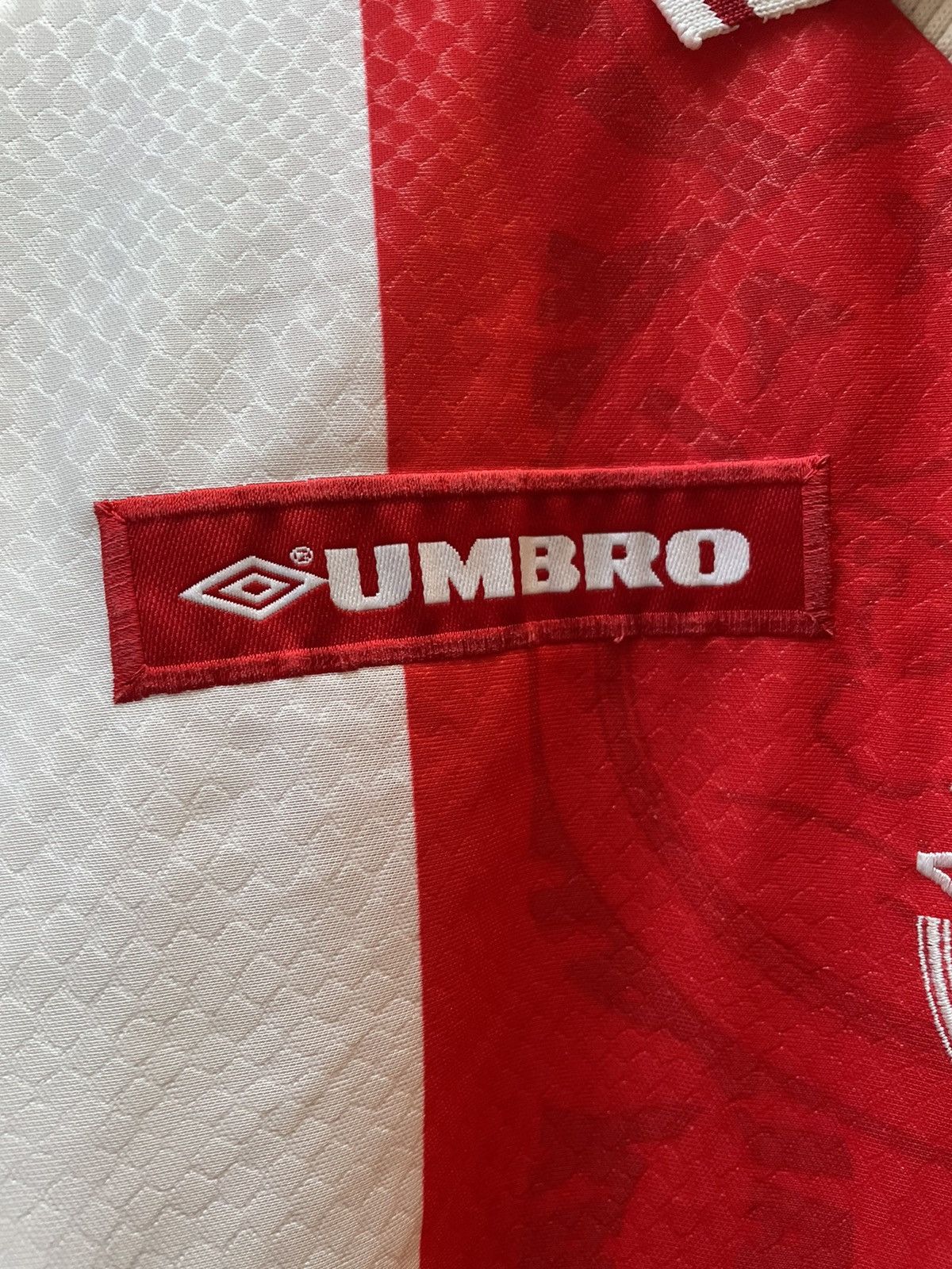 Umbro × Vintage Vintage Ajax umbro 1998/1999 Home Soccer Jersey Size US S / EU 44-46 / 1 - 3 Thumbnail