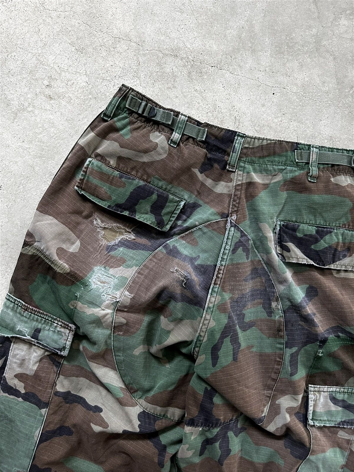 Woodlands VTG WOODLAND CARGO CUSTOM SHORT Size US 34 / EU 50 - 9 Thumbnail