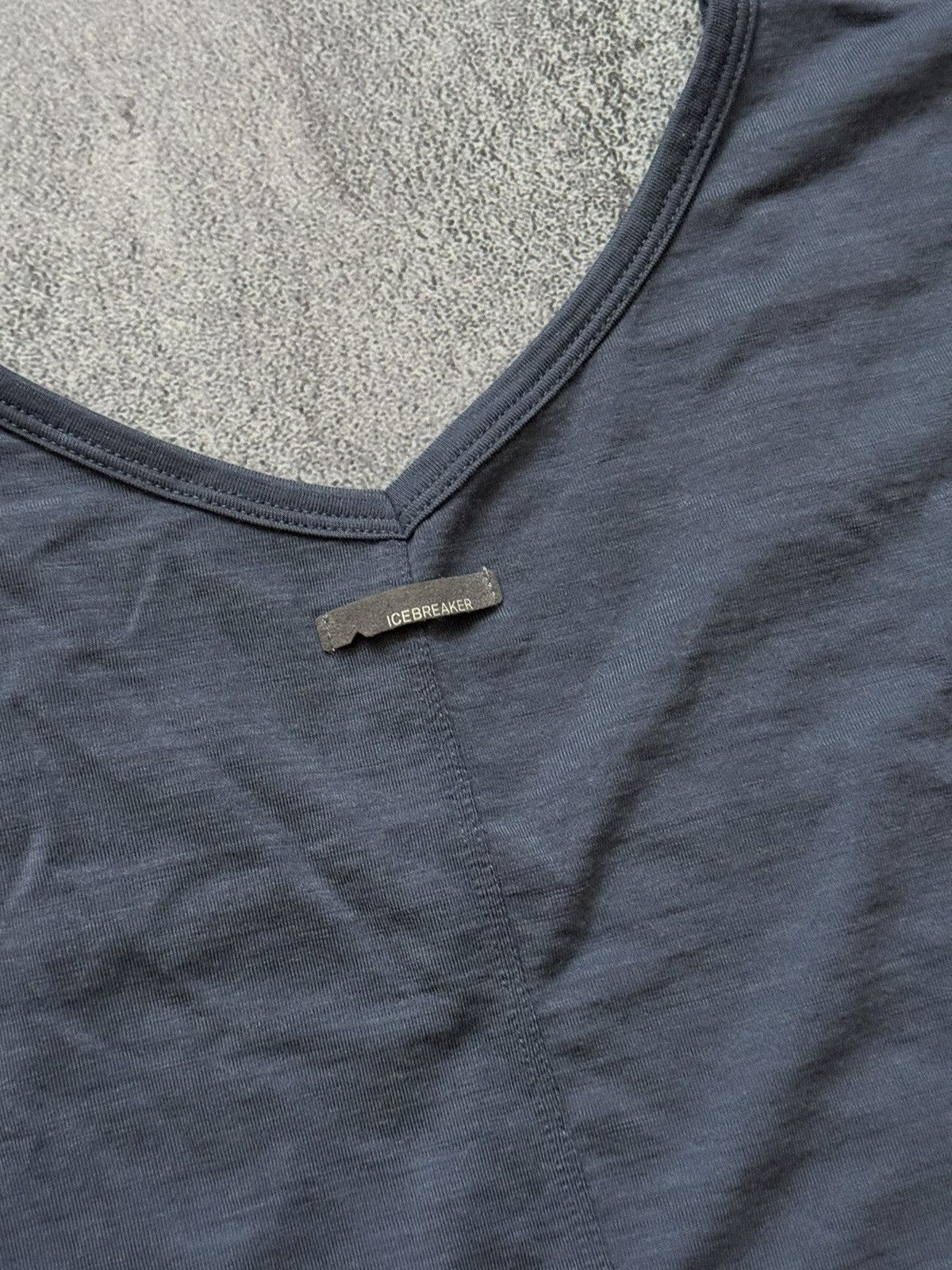 Icebreaker Icebreaker XL Wmns big logo tee T-shirt blouse tank merino Size XL / US 12-14 / IT 48-50 - 13 Thumbnail