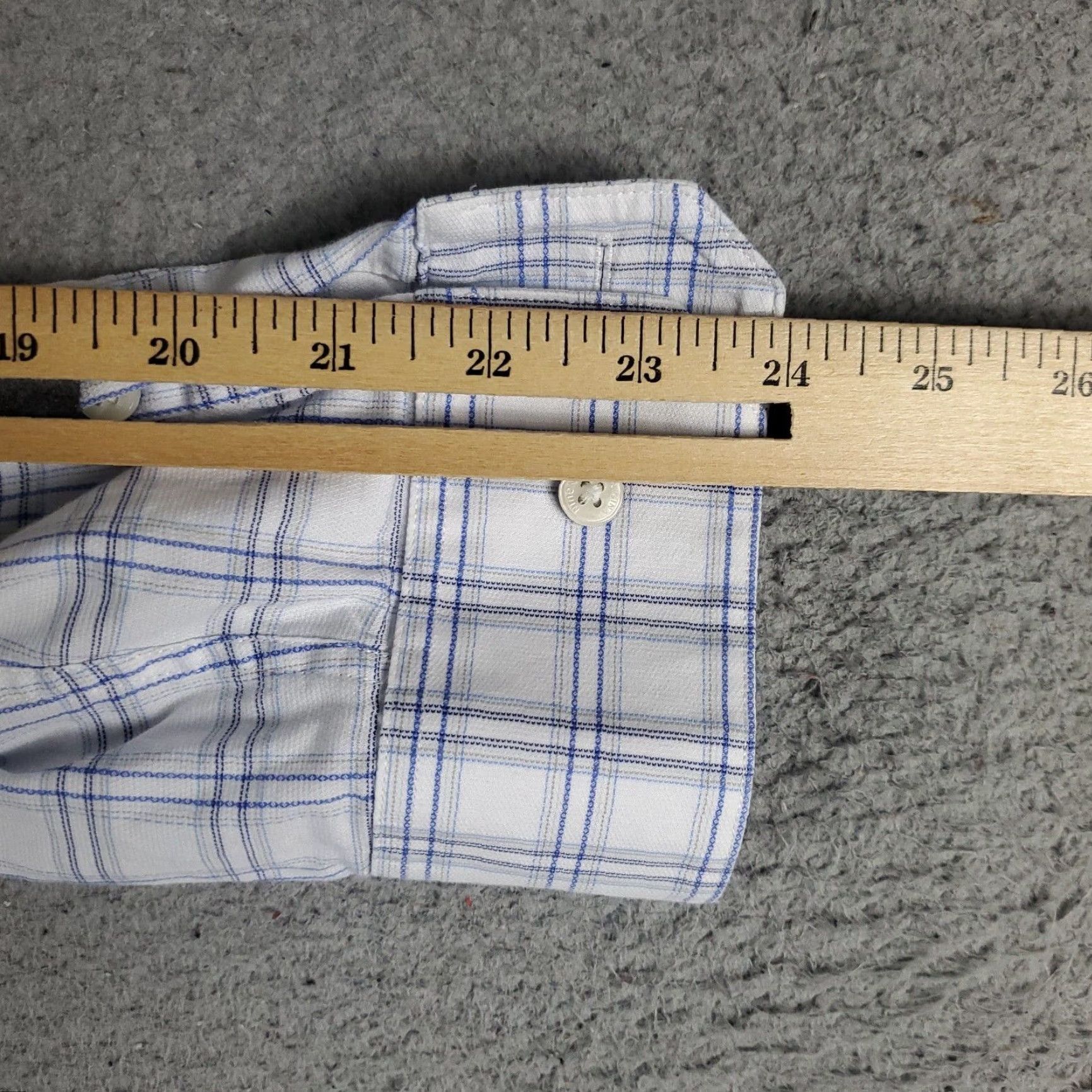 Vintage Penguin Dress Shirt Mens 17.5 Blue Plaid Long Sleeve Button Up Shirt Regular Fit Casual/Workwear Size 46R - 6 Thumbnail