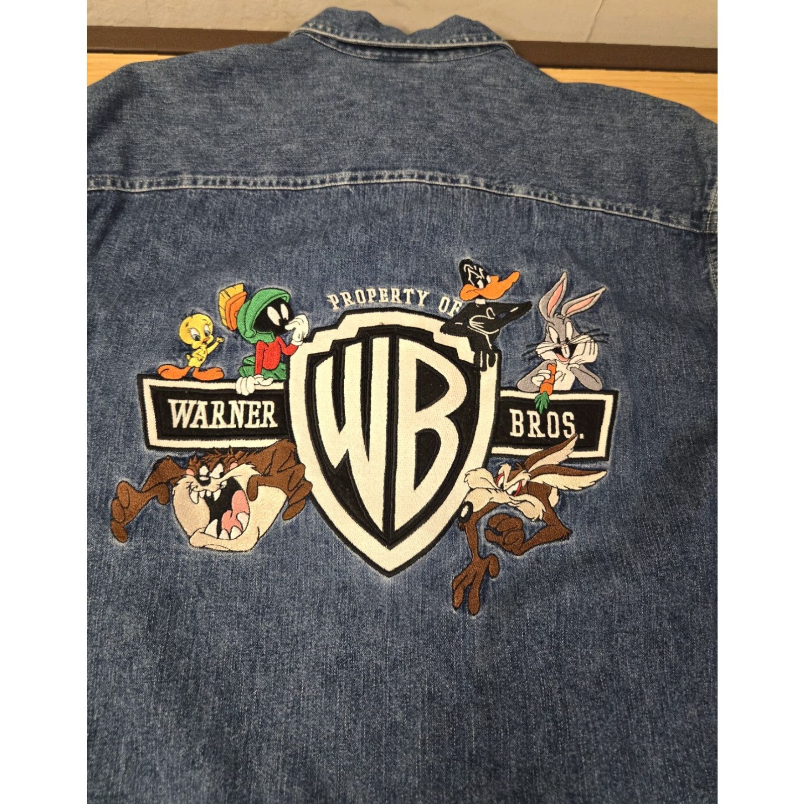 Vintage VINTAGE Warner Bros Shirt Mens Small Denim Looney Tunes Embroidered 90s Cartoon Size US S / EU 44-46 / 1 - 6 Thumbnail