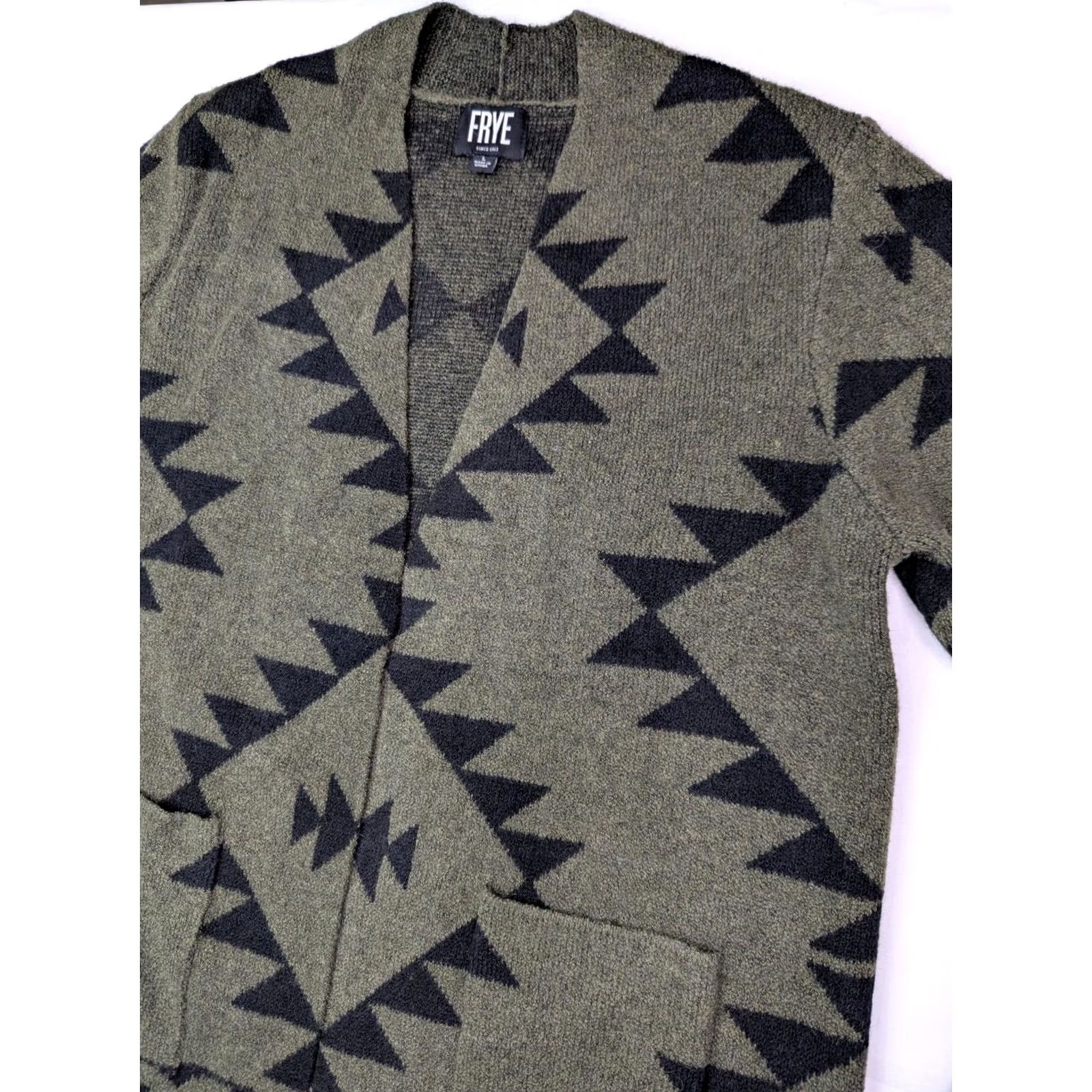 Frye Frye Cardigan Women L Aztec Open Front Green Jacquard Tribal Long Sleeve Polyester Blend Size L / US 10 / IT 46 - 2 Thumbnail