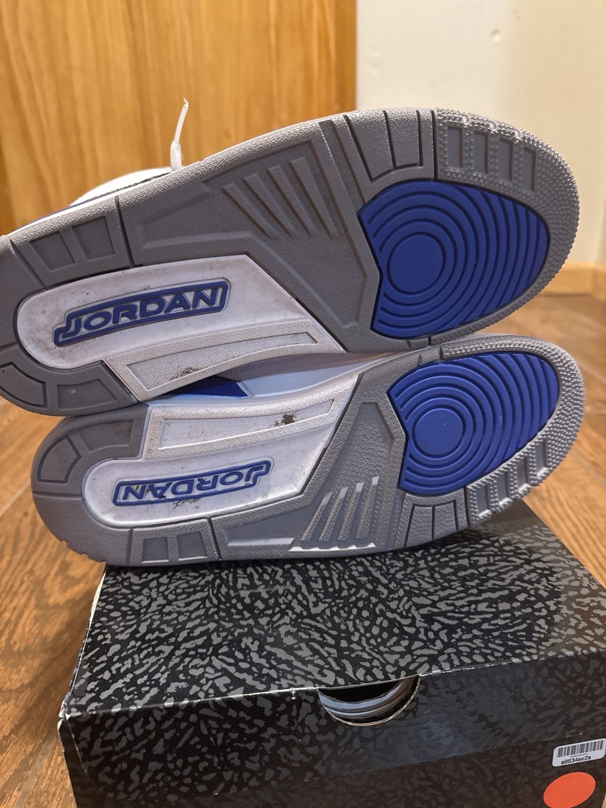 Jordan Brand Air Jordan 3 Blue Racers Size US 9 / EU 42 - 5 Thumbnail