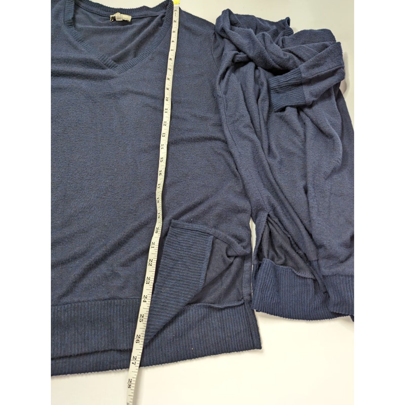 Lucky Brand Lucky Brand Ladies Navy Blue V-Neck Tunic Sweater Women's Small 7WC7004 Size S / US 4 / IT 40 - 4 Thumbnail