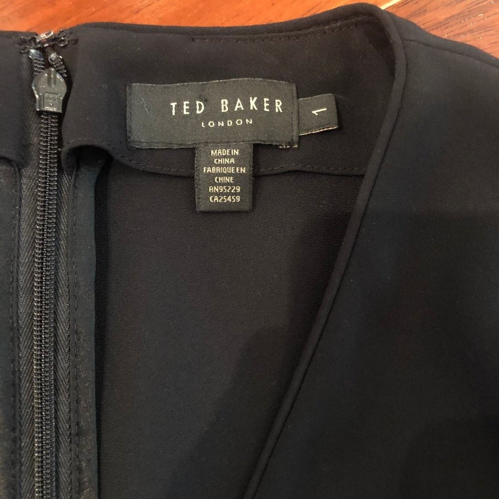 Ted Baker Ted Baker Black Belted Long-Sleeve Romper Size 27" / US 4 / IT 40 - 4 Thumbnail