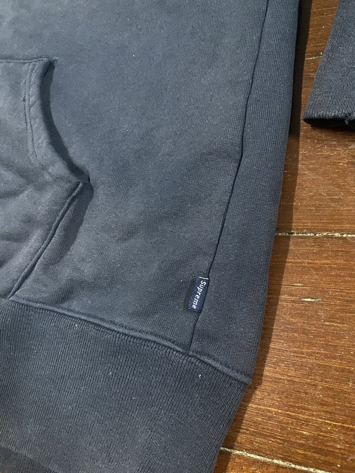 Supreme Vintage Supreme Hoodie distressed trashed sun faded Size US XL / EU 56 / 4 - 5 Thumbnail