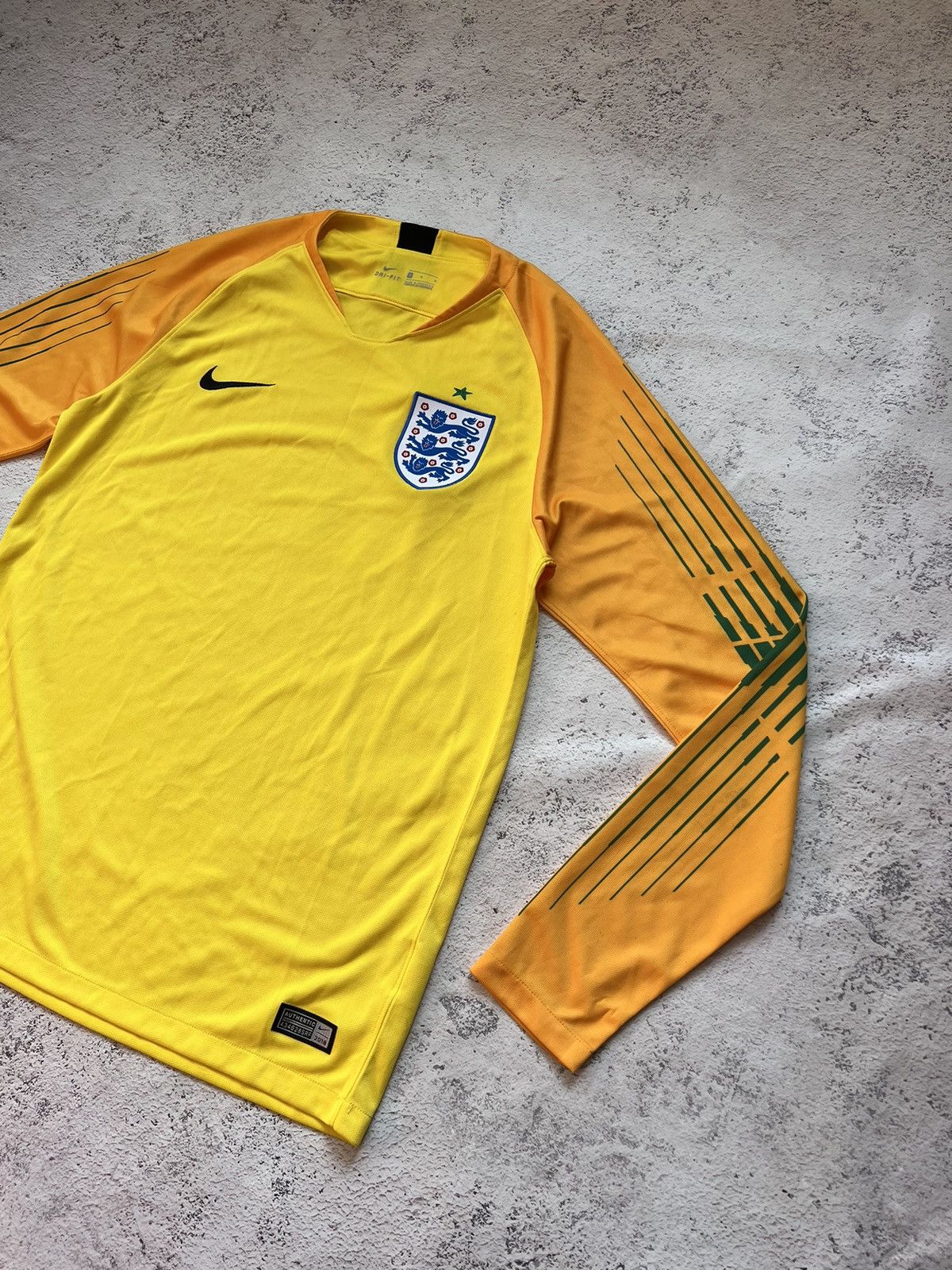 Nike Nike England Football Shirt Jersey Size US M / EU 48-50 / 2 - 4 Thumbnail