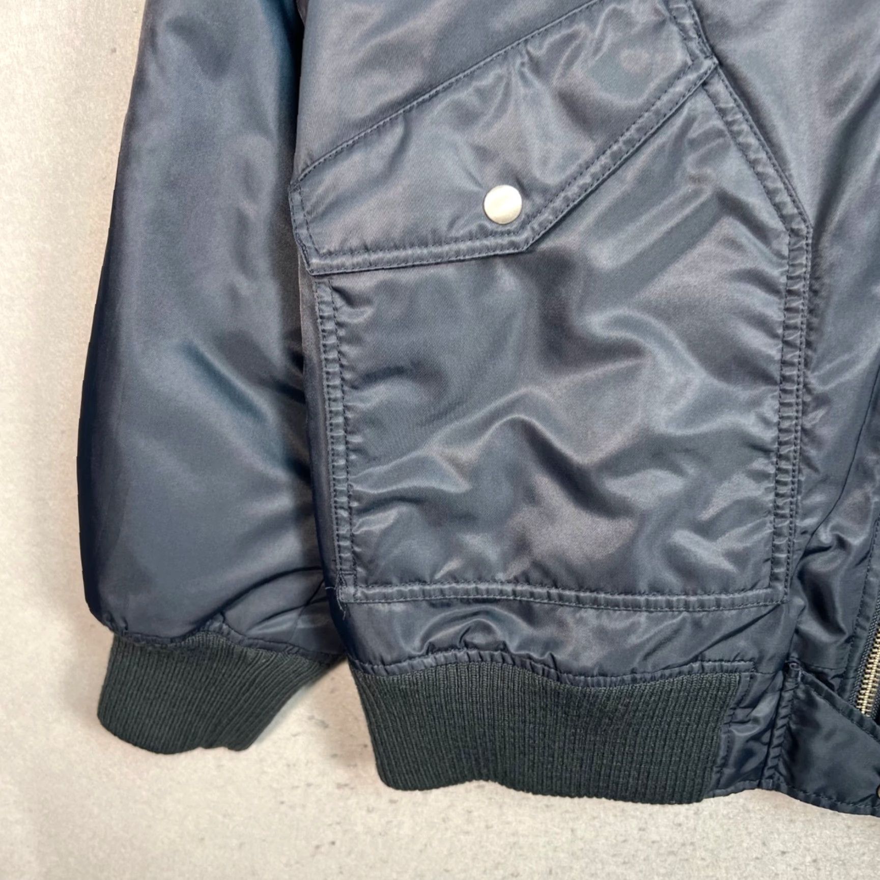 J.Crew J. Crew Mens Blue Hooded Bomber Jacket Large Nylon/Polyester Ribbed Hem & Cuffs Size US L / EU 52-54 / 3 - 7 Thumbnail