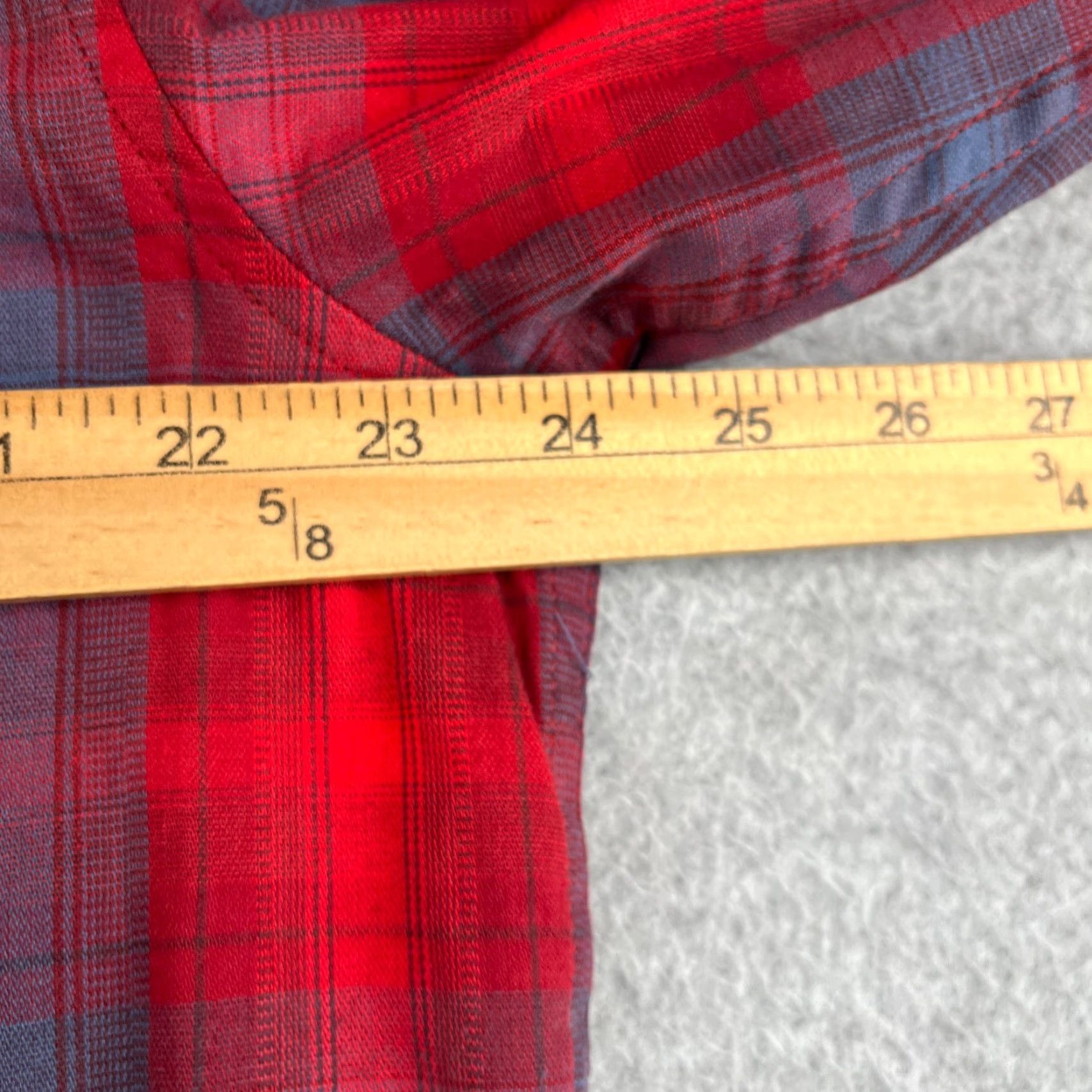 Vintage Columbia Shirt Large Red Plaid Regular Fit Long Sleeve Button-Up Pocket Casual Women? No, Men. Size US L / EU 52-54 / 3 - 7 Thumbnail