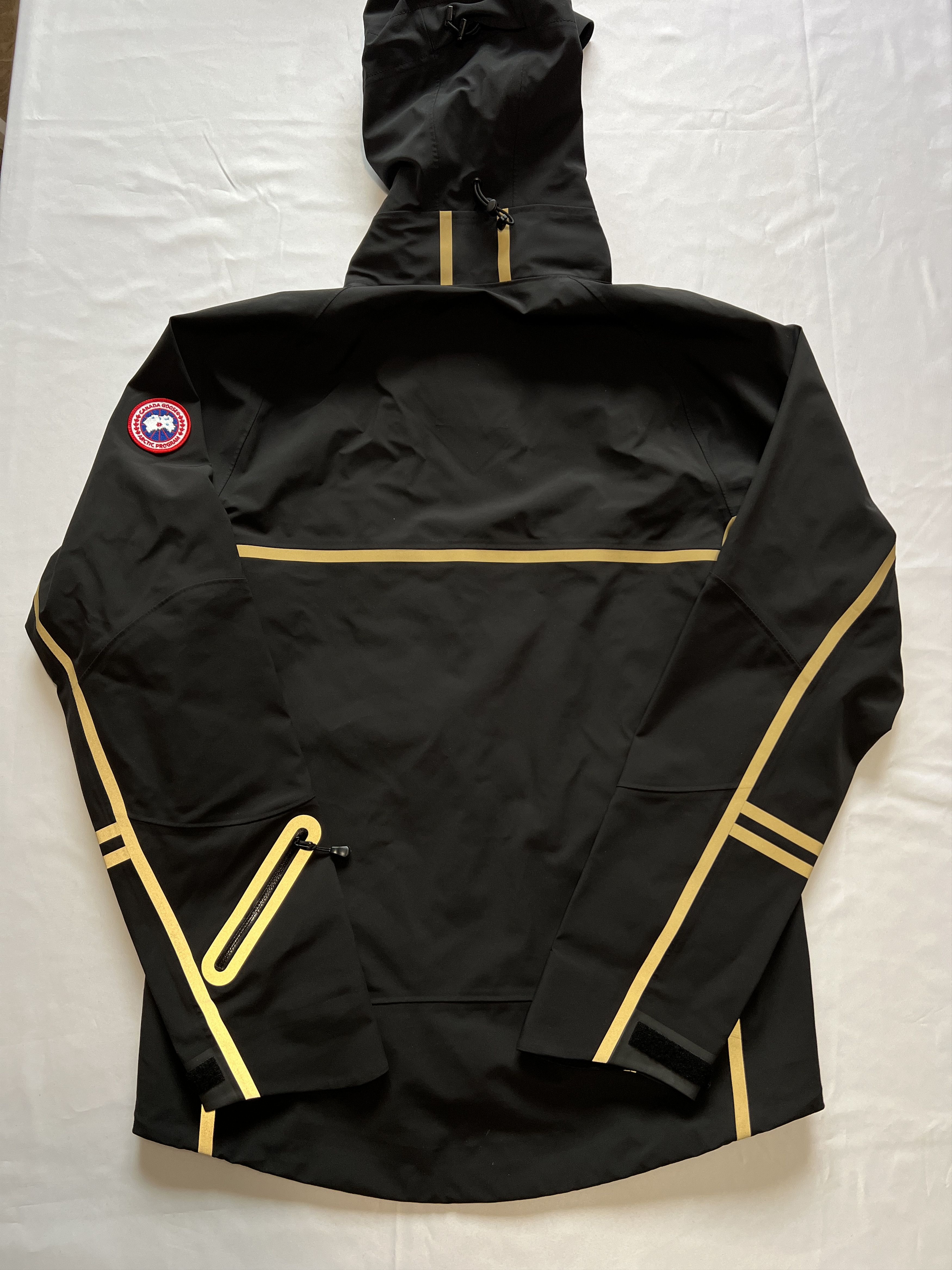 Canada Goose RARE OVO x Canada Goose Timber Shell Jacket Reflective Gold Size US M / EU 48-50 / 2 - 18 Thumbnail