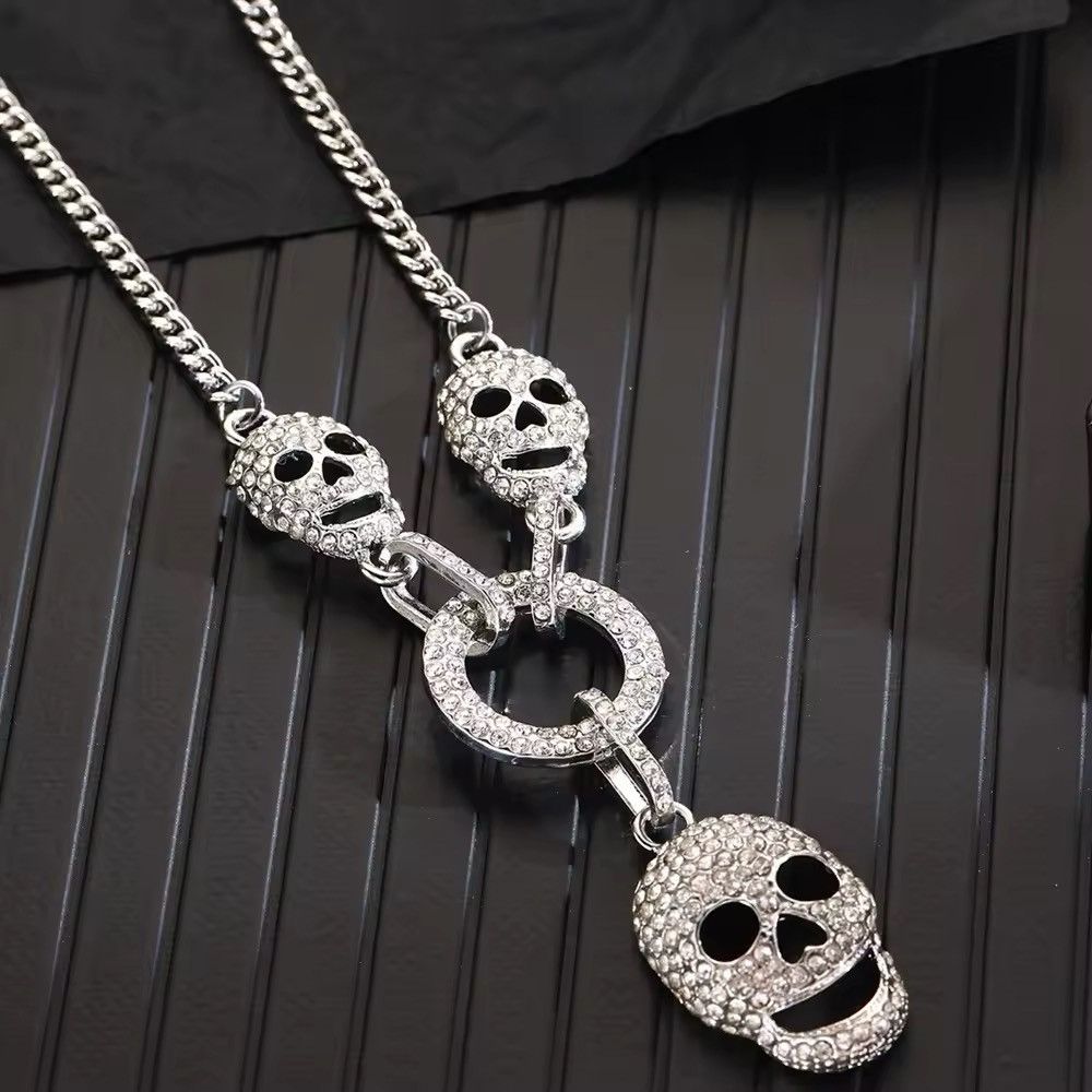 Jewelry Trendy Shiny Rhinestone Skull Pendant Necklace Size ONE SIZE - 3 Thumbnail