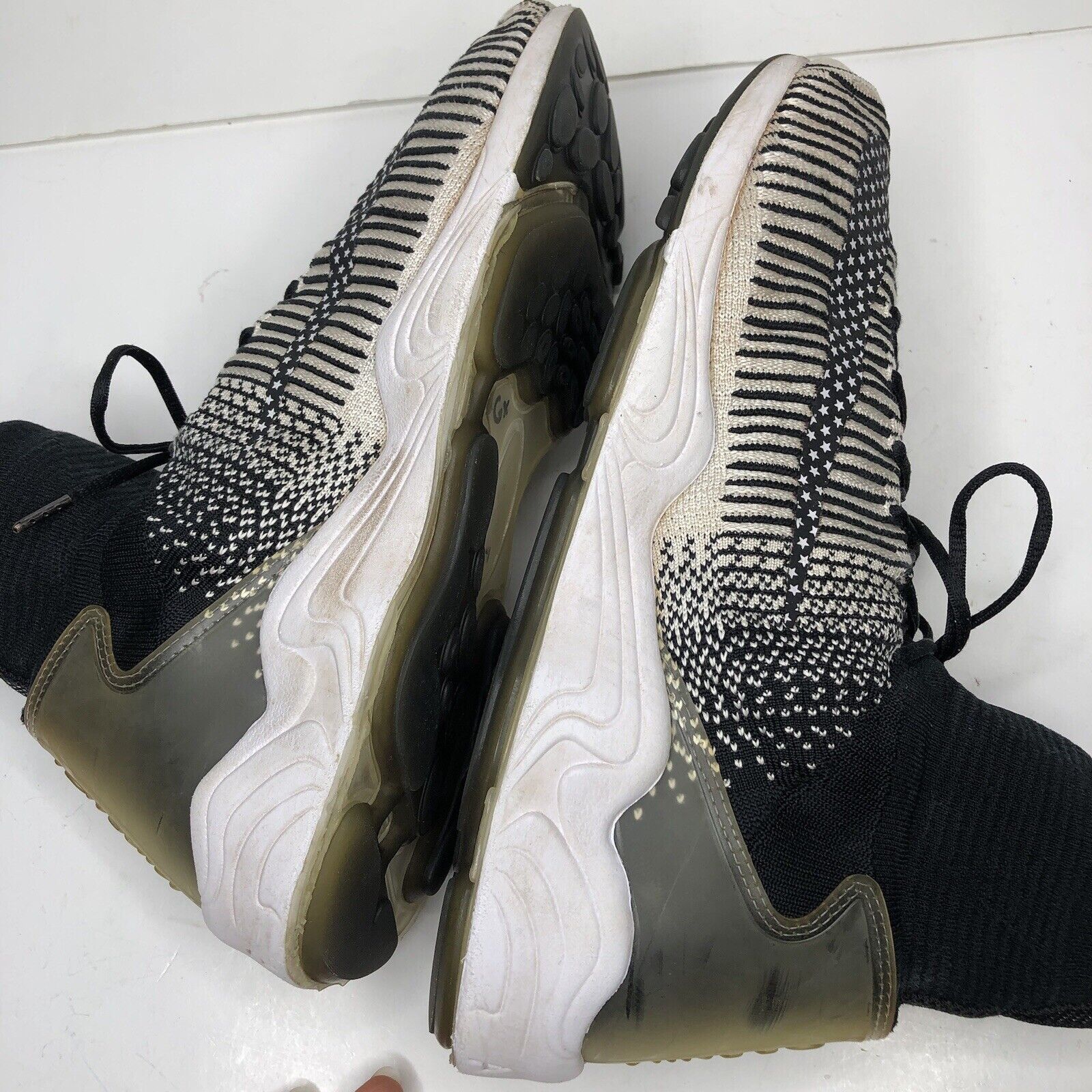 Nike NIKE Zoom Mercurial Mens Size 10.5 Flyknit FC Black White Size US 10.5 / EU 43-44 - 8 Thumbnail