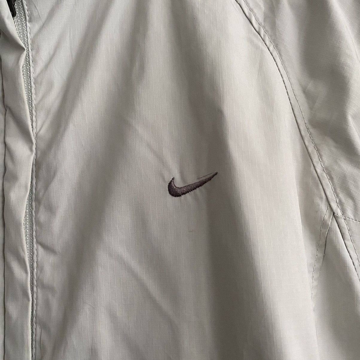 Nike Nike Windbreaker Jacket Size XS / US 0-2 / IT 36-38 - 3 Thumbnail