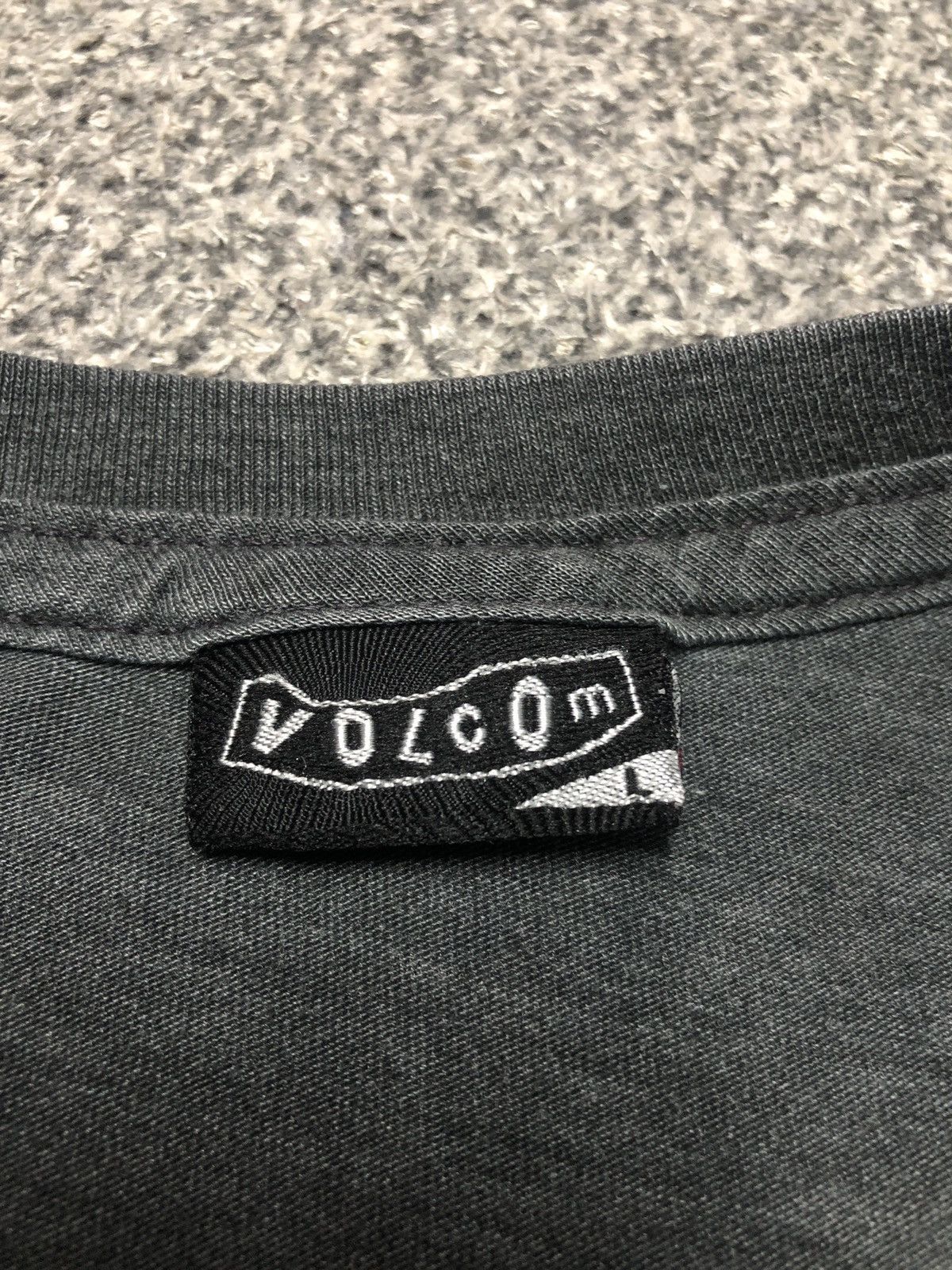 Volcom RARE Vintage Y2K Volcom TK’S Frog House Inc Bakckhit Tee Size US L / EU 52-54 / 3 - 18 Thumbnail
