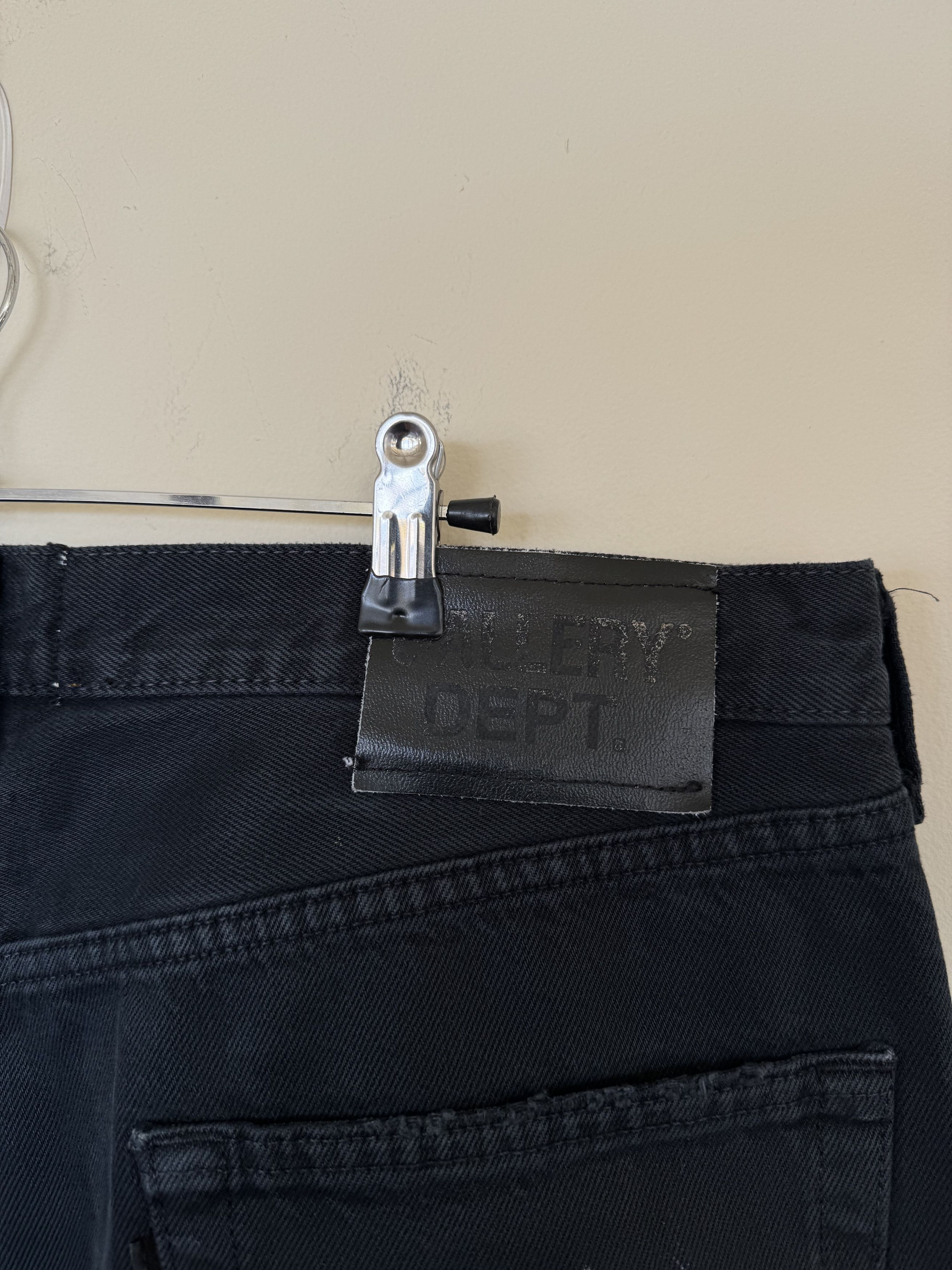 Gallery Dept. 1/1 Black Gallery Dept Flares W G Patches Size US 33 - 13 Thumbnail