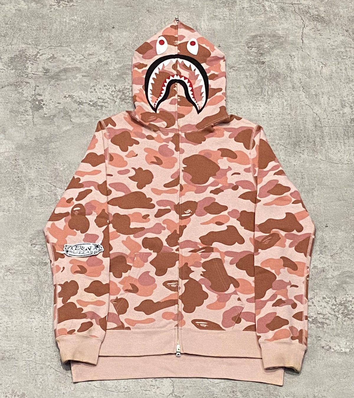 Bape Bape Shark Pink Camo Long Hoodie Size S / US 4 / IT 40 - 1 Thumbnail