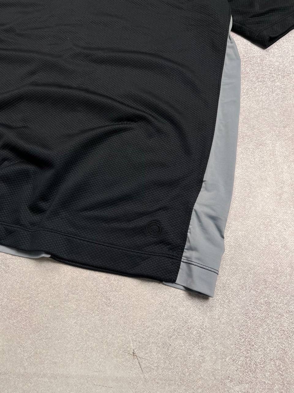 Nike × Vintage Vintage Nike Swoosh Black Central Swoosh Polo Shirt Y2K Size US L / EU 52-54 / 3 - 4 Thumbnail