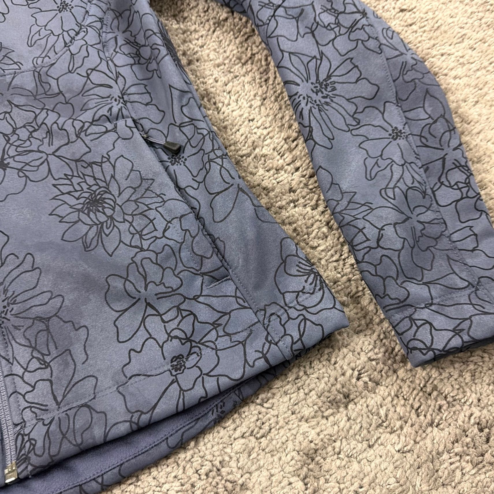 The North Face The North Face Jacket Womens XS Blue Floral Soft Shell Full Zip Stretch Lined Size XS / US 0-2 / IT 36-38 - 4 Thumbnail