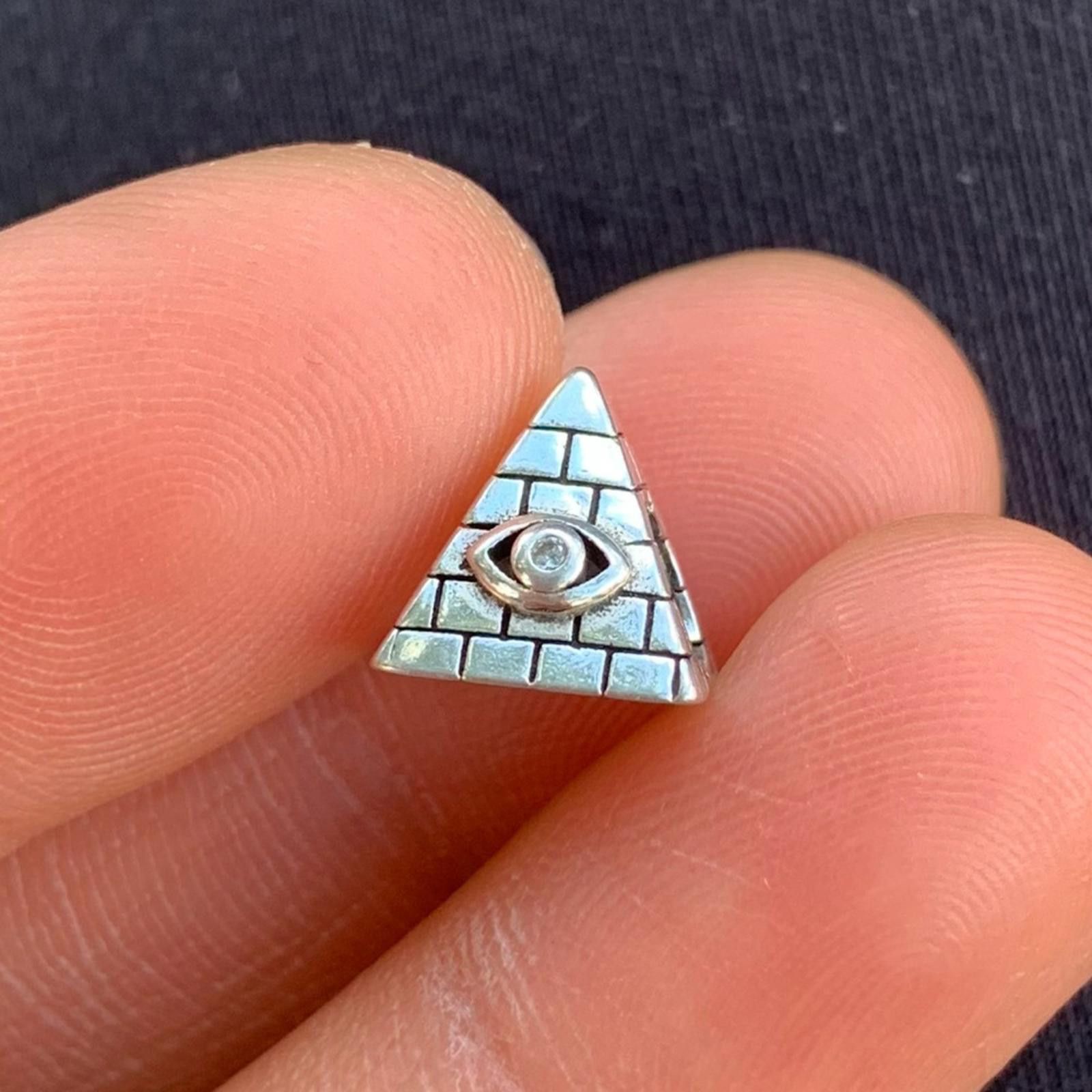 Other NWOT Egyptian Pyramid Charm Pendant Sterling Silver 925 Size ONE SIZE - 3 Thumbnail