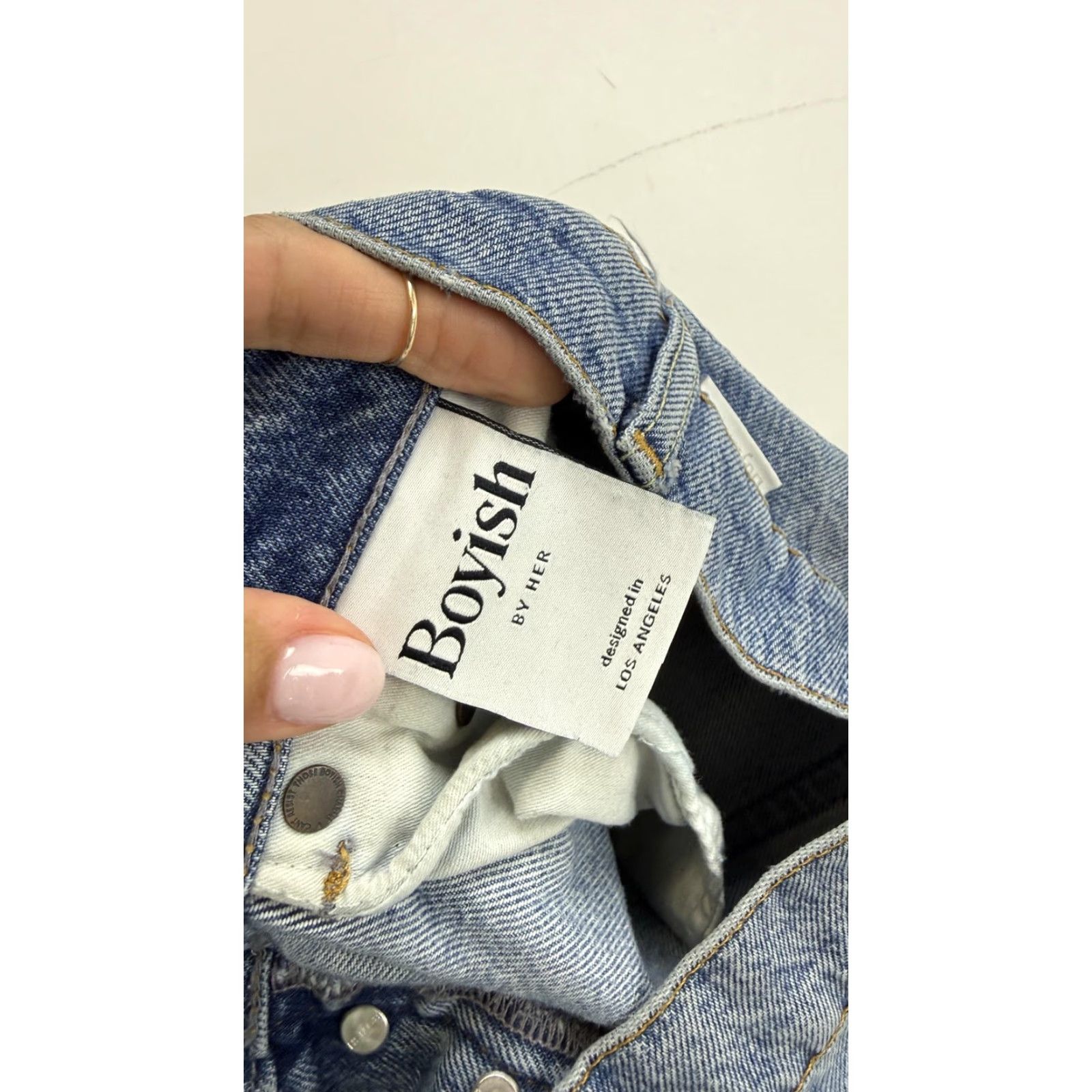 Boyish VINTAGE Boyish Jeans Womens 26 Blue Tommy High Rise Straight Distressed Button Fly Womens Jeans Straight 26 Distressed Pockets Denim Size 26" / US 2 / IT 38 - 5 Thumbnail