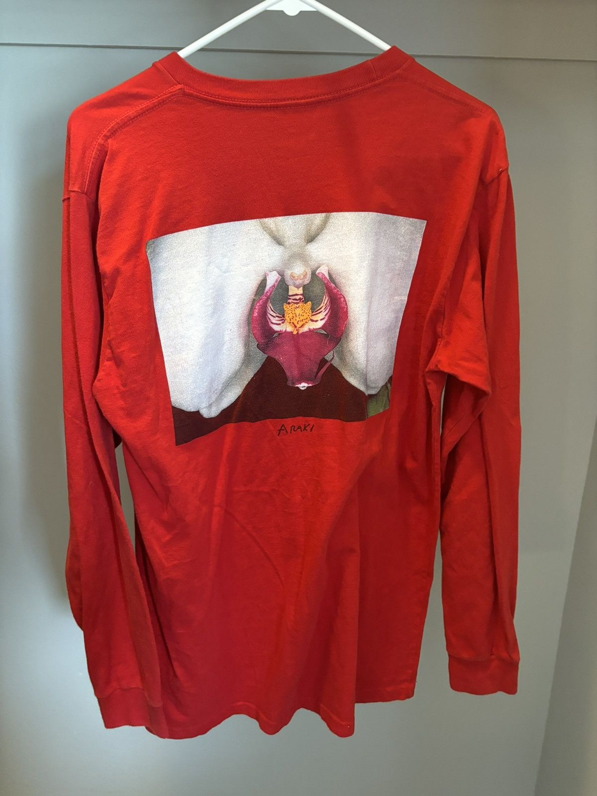 Supreme Supreme Araki Orchid LS Tee Red Size L Size US L / EU 52-54 / 3 - 2 Thumbnail