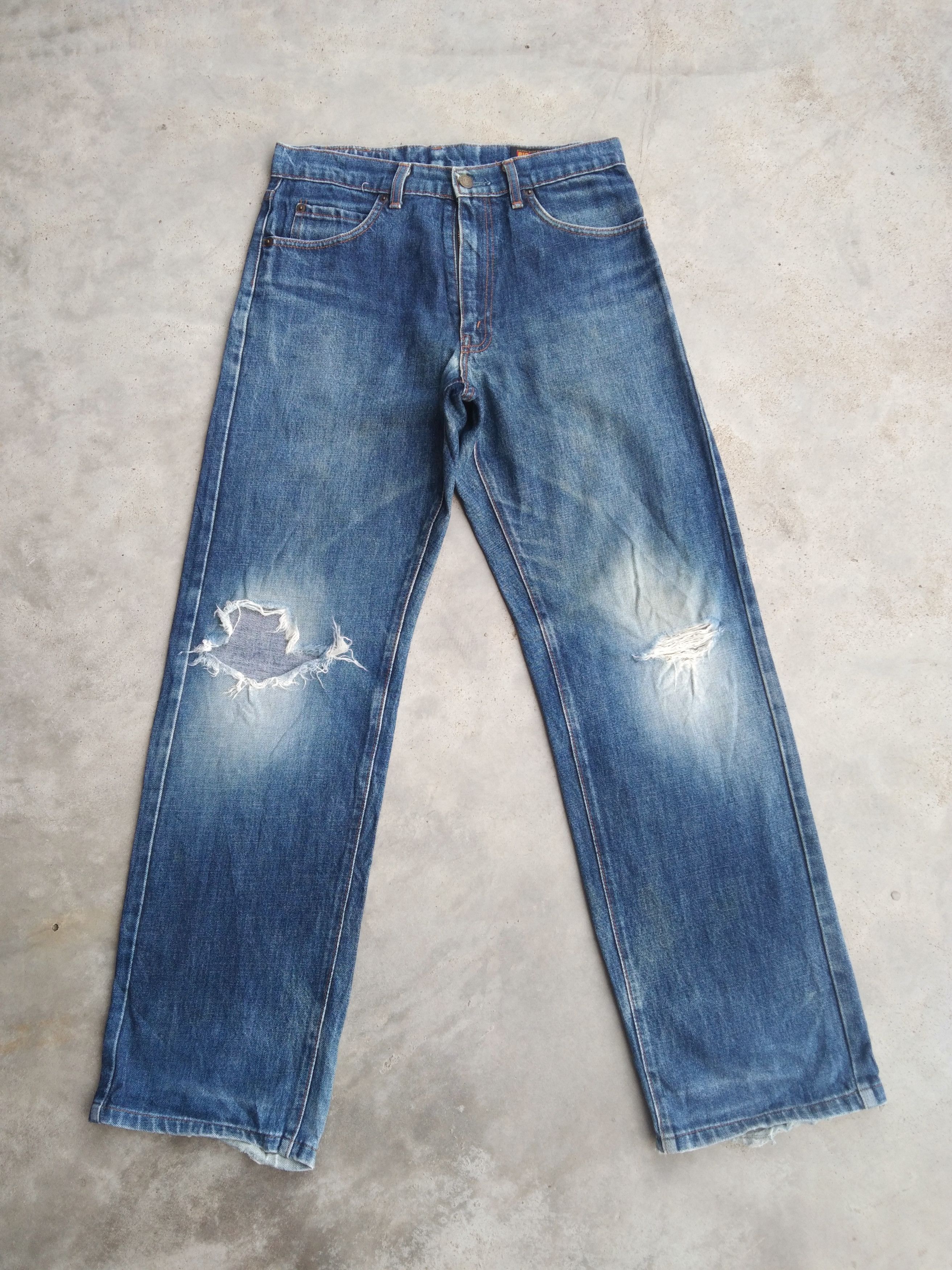 Japanese Brand 90s Vintage Big John Distressed Jeans 29x30 Size US 29 - 1 Thumbnail