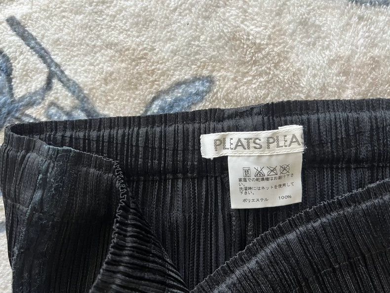 Issey Miyake Issey Miyake size:2 Blue pleated irregular-shaped pants Size 22" - 5 Thumbnail