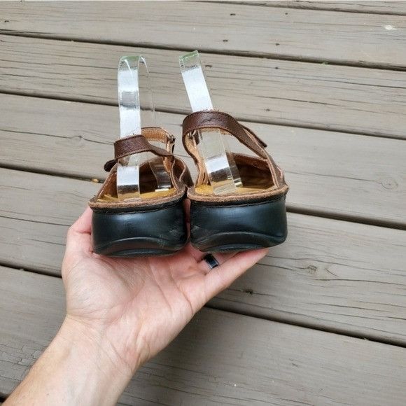 Other Naot Gardenia Brown Leather Cork Sole Mary Jane Loafers 41 Size US 10 / IT 40 - 4 Thumbnail