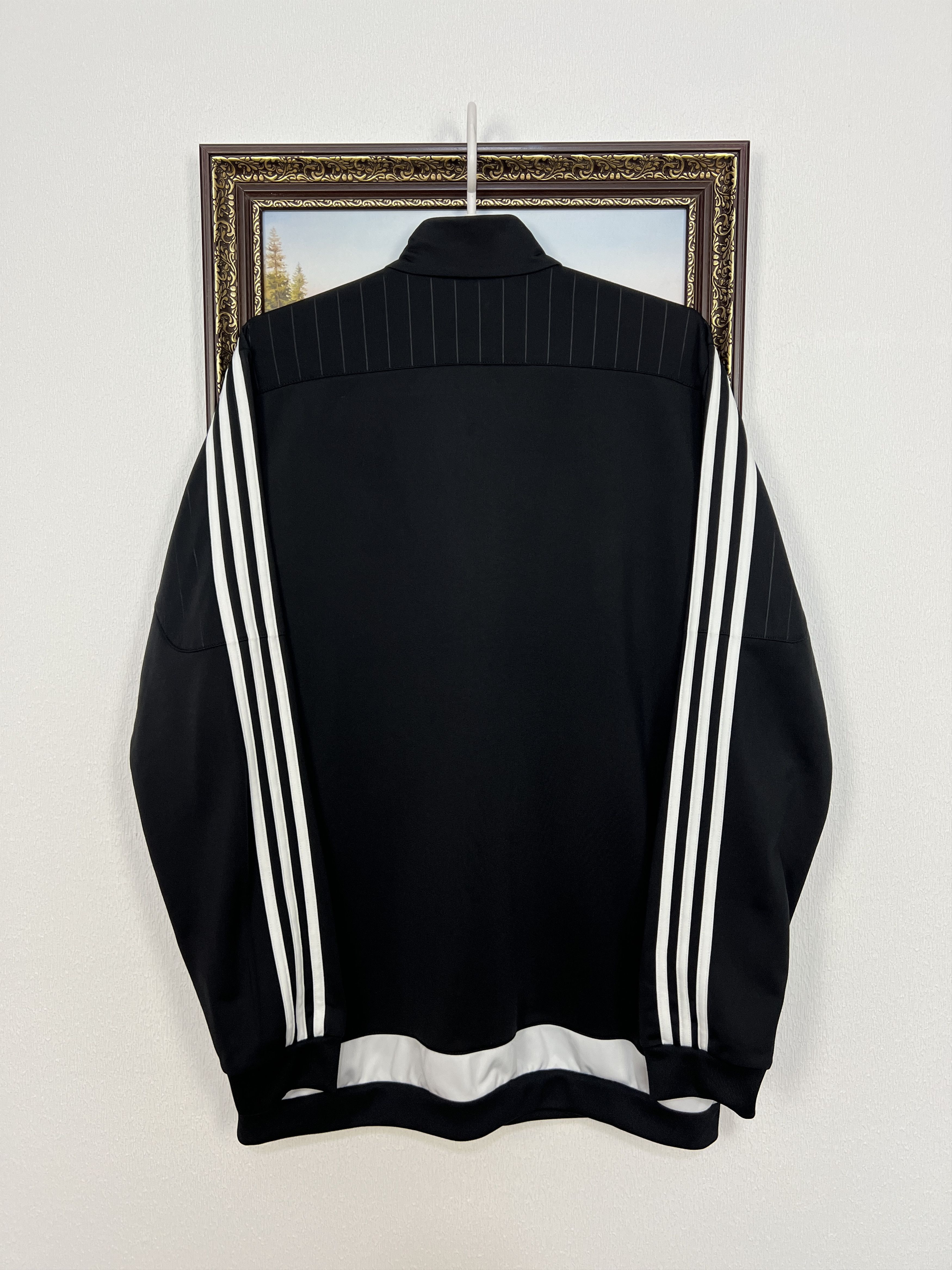 Adidas Vintage Adidas Bayern Munich Football Black Jacket Soccer Size US L / EU 52-54 / 3 - 12 Thumbnail