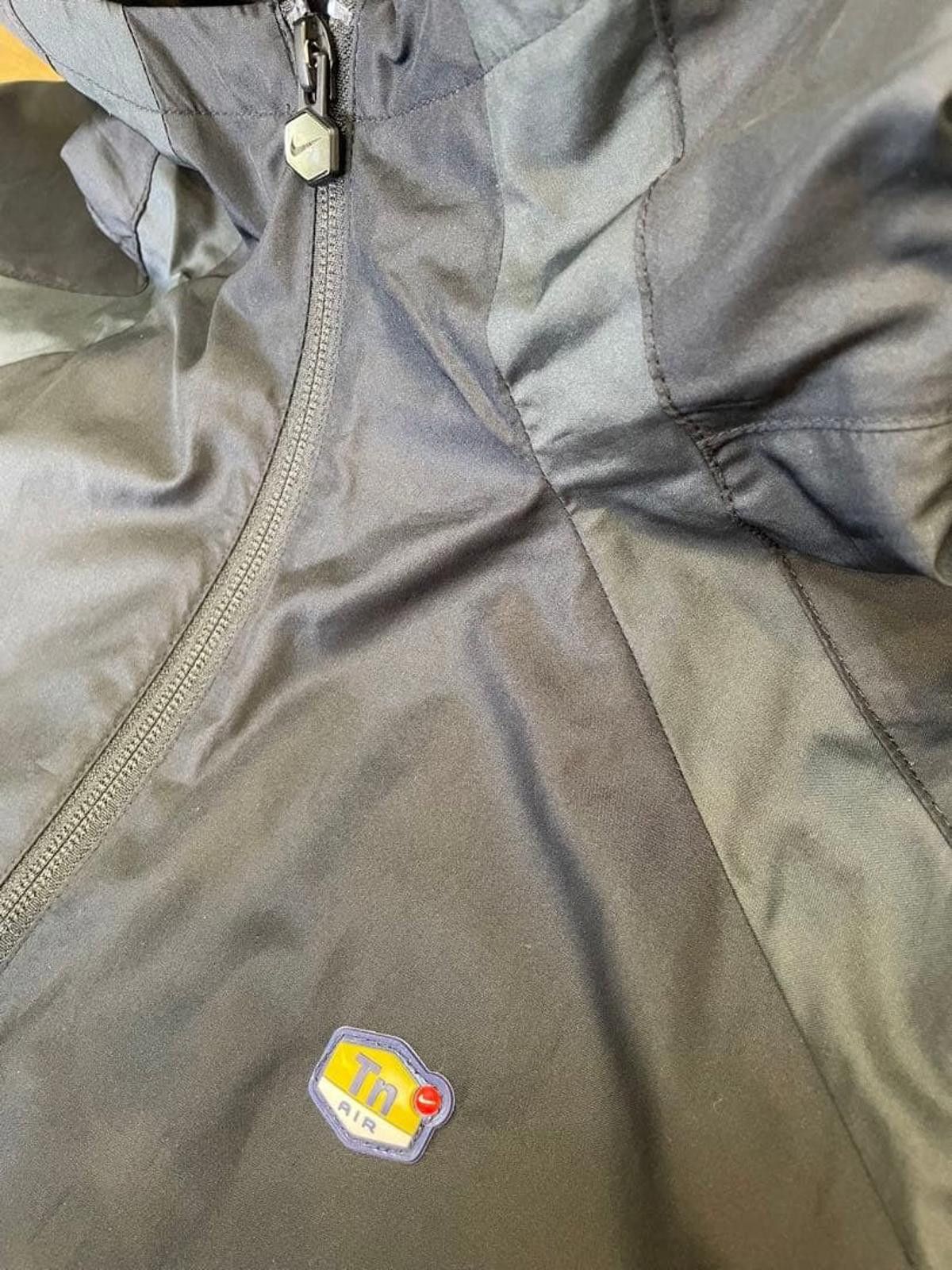 Nike Nike TN - Black and Grey Tn Air Hooded Jacket Size US M / EU 48-50 / 2 - 6 Thumbnail