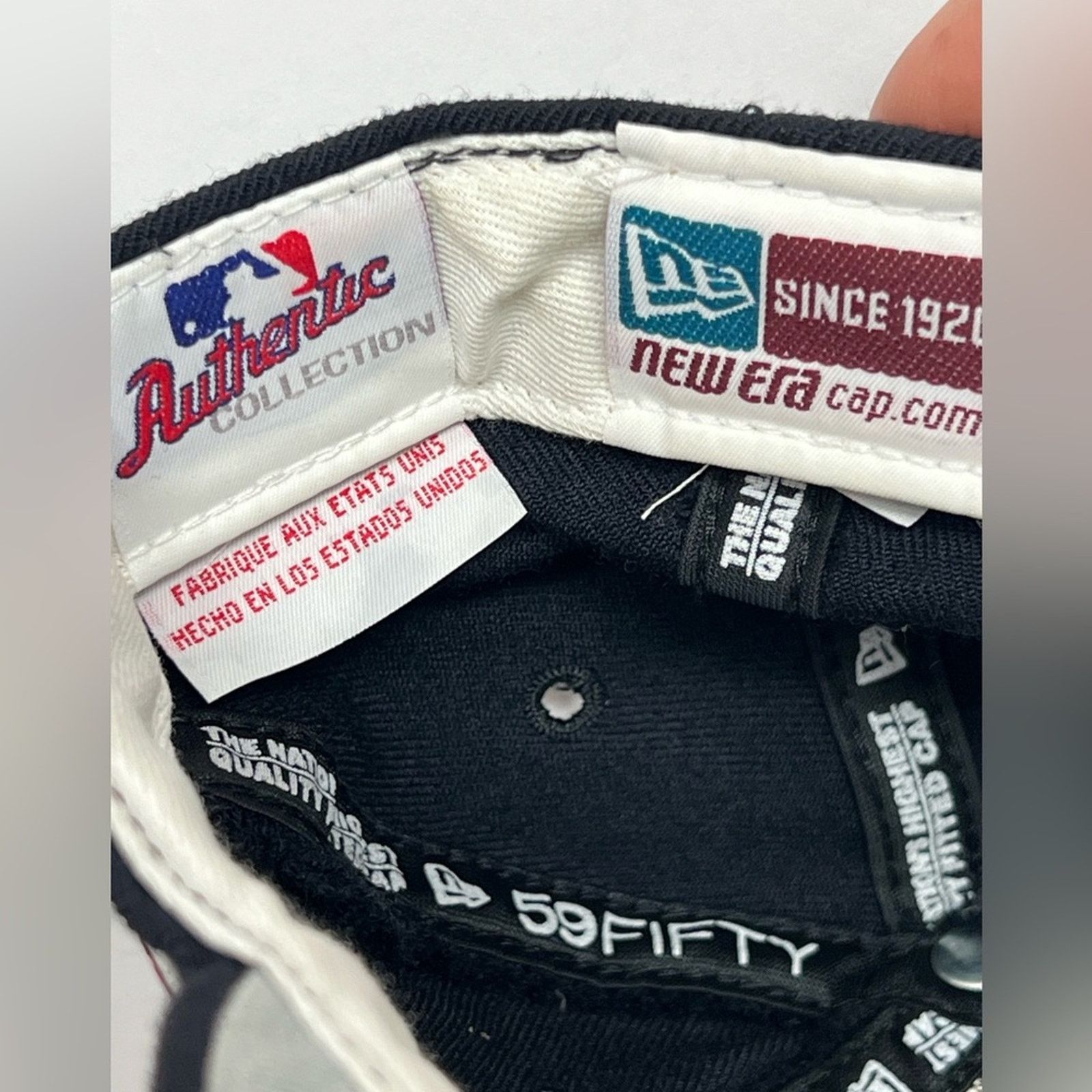 New Era Vintage New York Yankees 2001 World Series Hat 7 1/4 Rare Size ONE SIZE - 6 Thumbnail