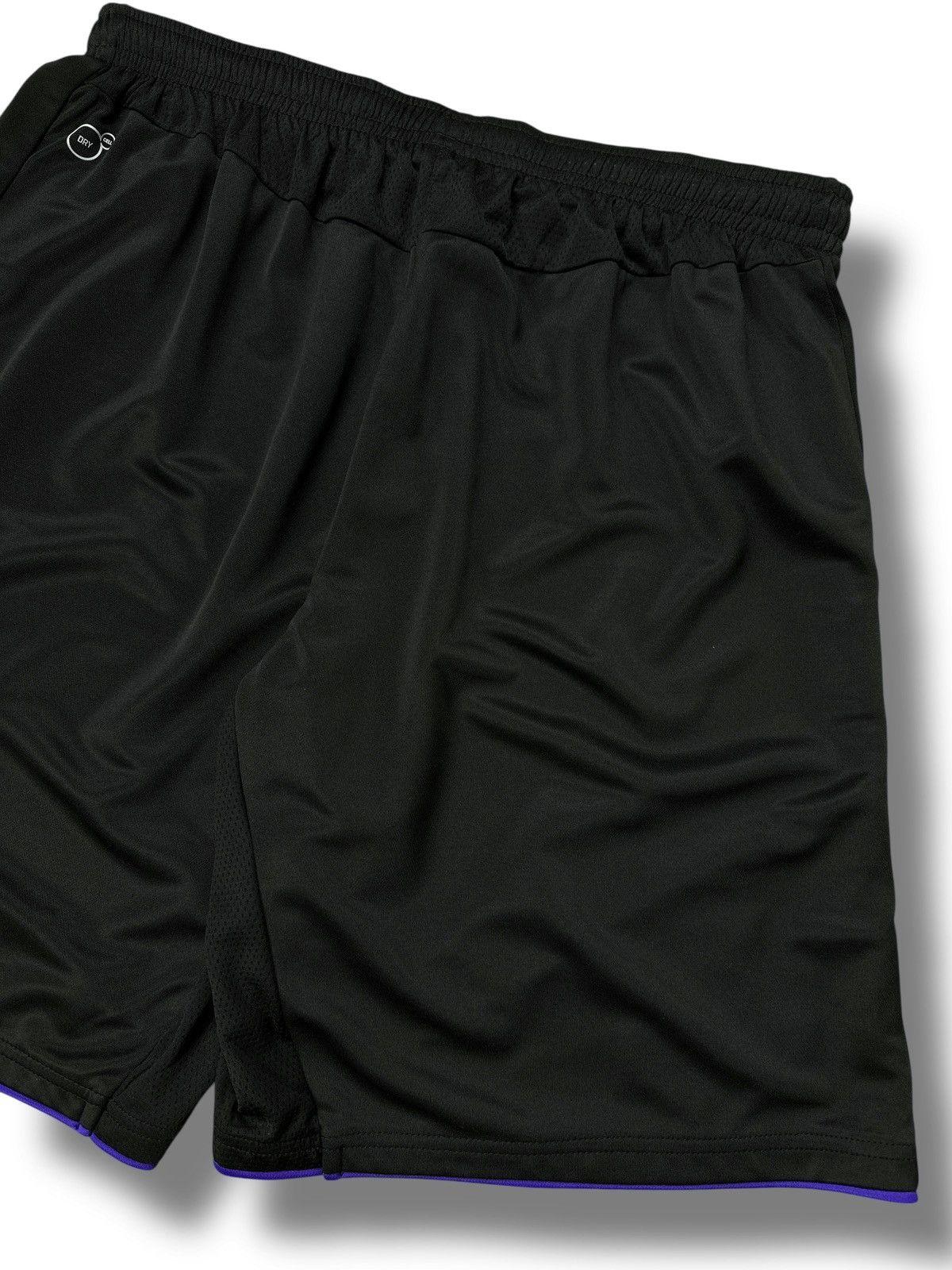 Puma NWT🏷️ Puma Borussia Dortmund Football Soccer Shorts DryCell Size US 36 / EU 52 - 16 Thumbnail