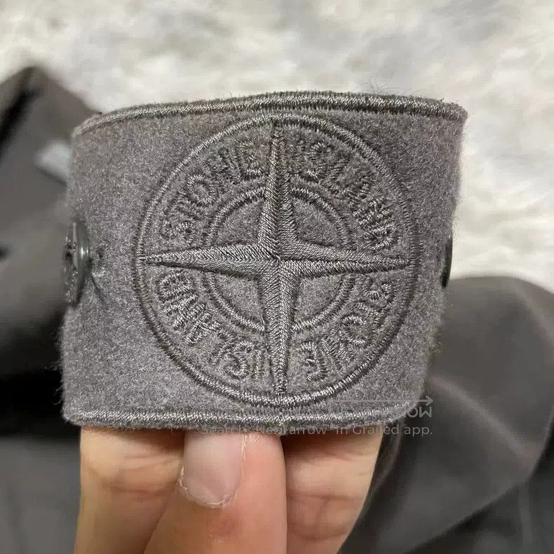 Stone Island Stone Island Ghost Zipper Jacket, Gray, M Size Size US M / EU 48-50 / 2 - 3 Thumbnail