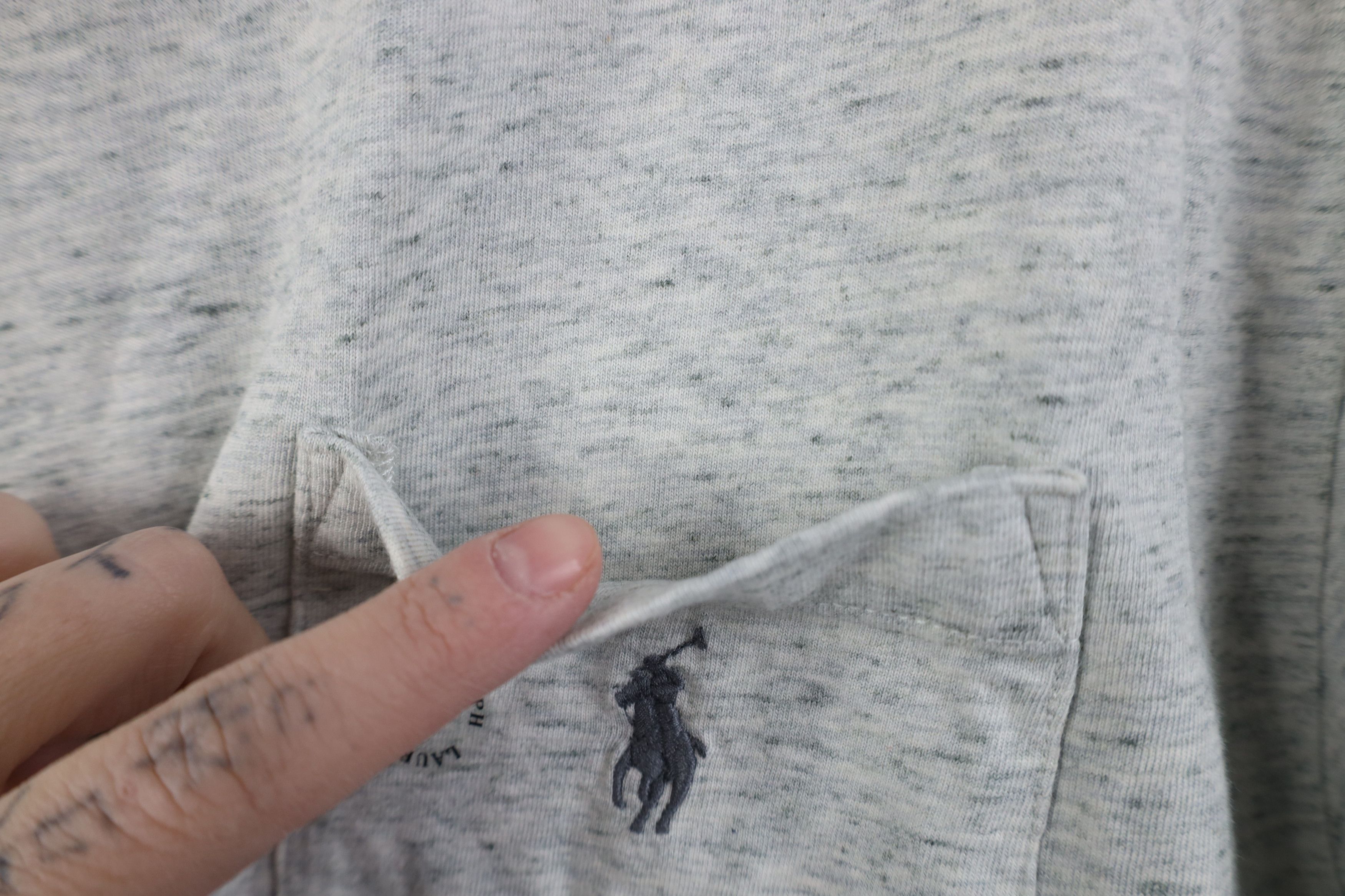 Polo Ralph Lauren Deadstock Vintage Y2K Ralph Lauren Knit Pocket T-Shirt Gray Size US S / EU 44-46 / 1 - 5 Thumbnail