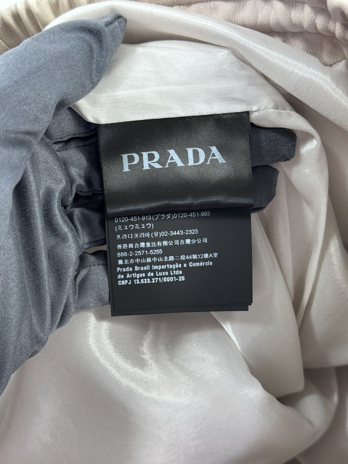 Prada PRADA LEATHER SHORTS Size US 34 / EU 50 - 9 Thumbnail